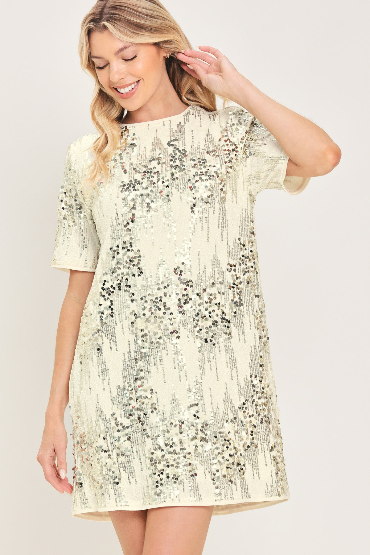 NOIR & IVORY HOLIDAY SEQUIN SHIFT DRESS