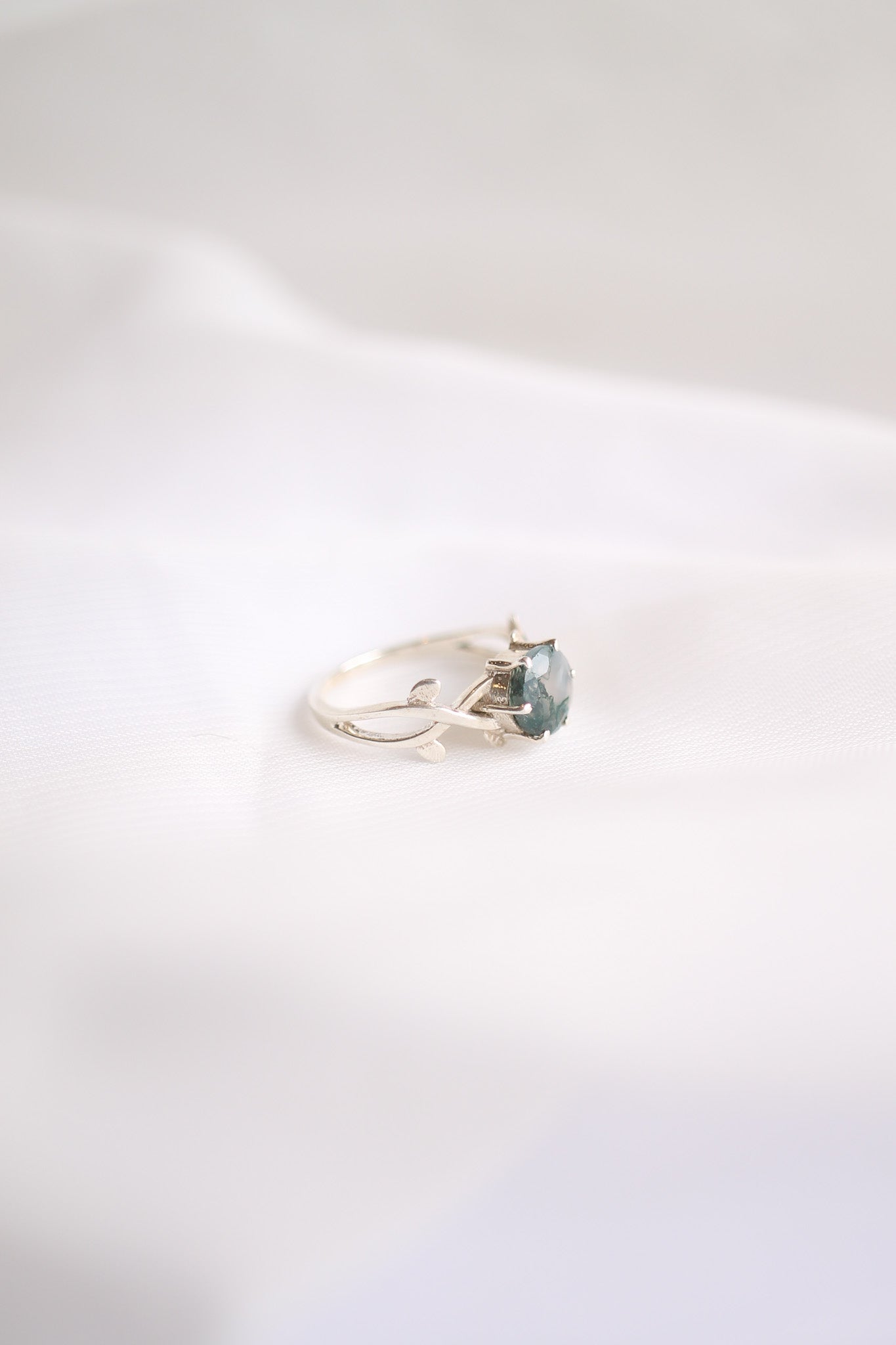 Willow Moss Agate Ring