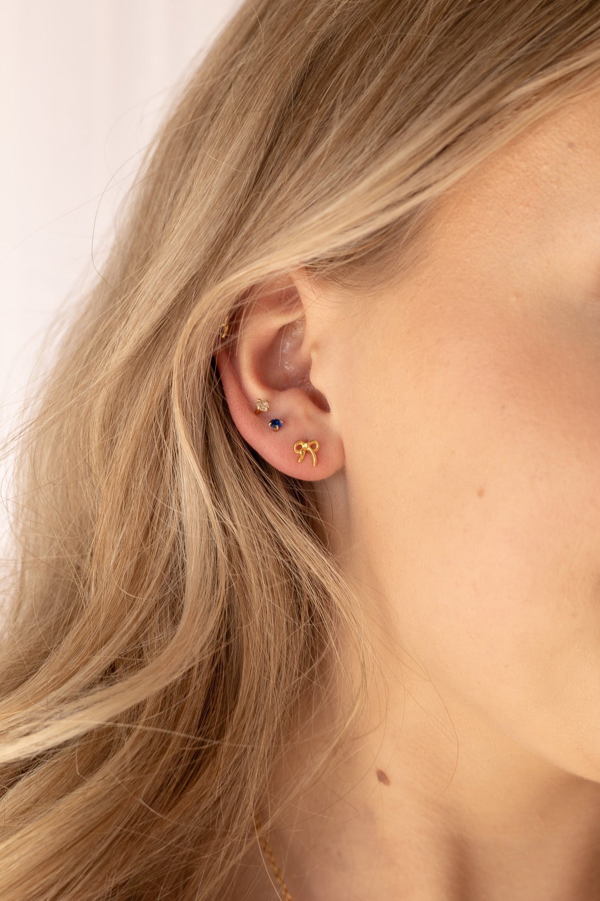 Bow Flat Back Stud Earring 2.0