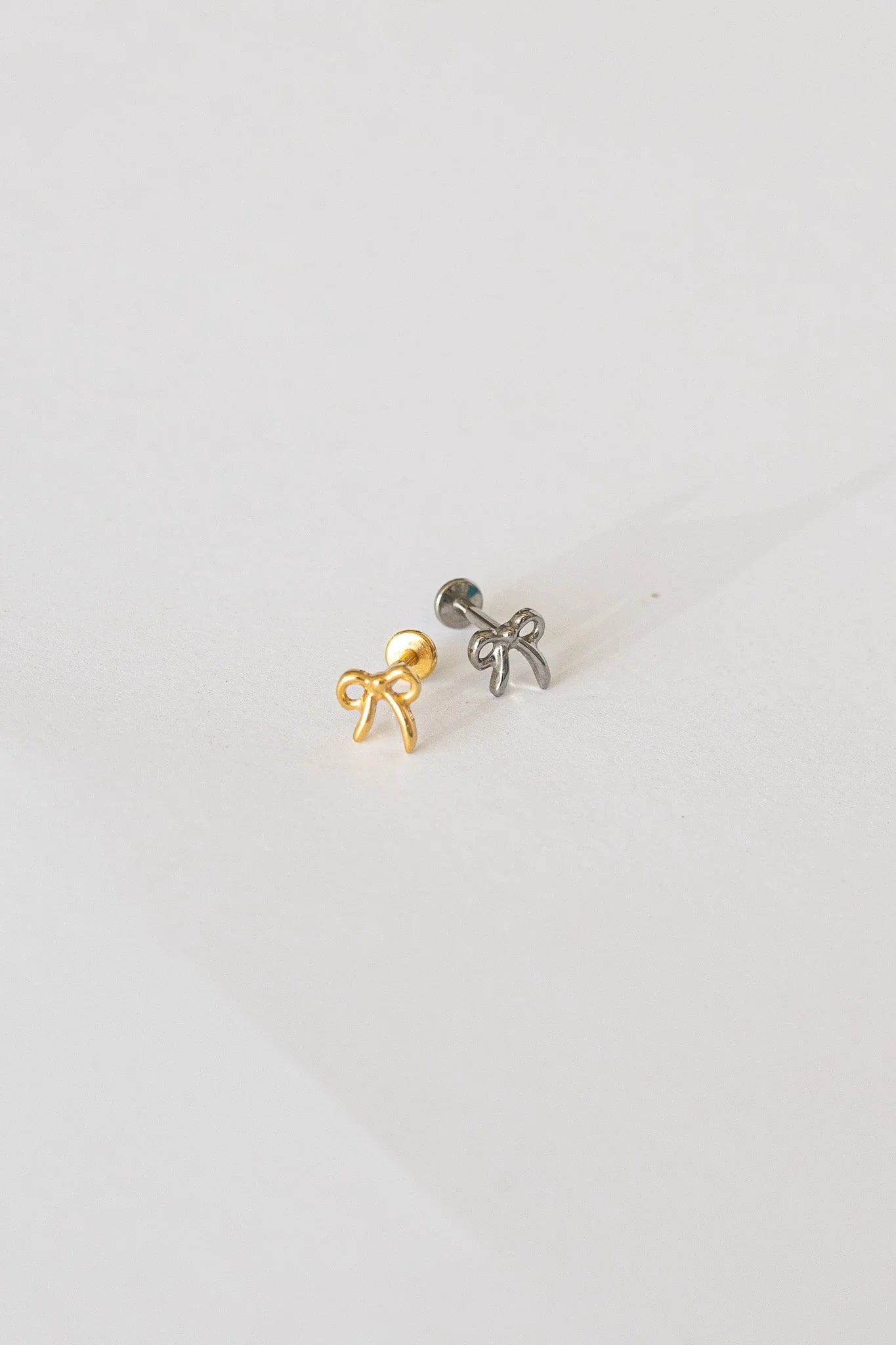Bow Flat Back Stud Earring 2.0