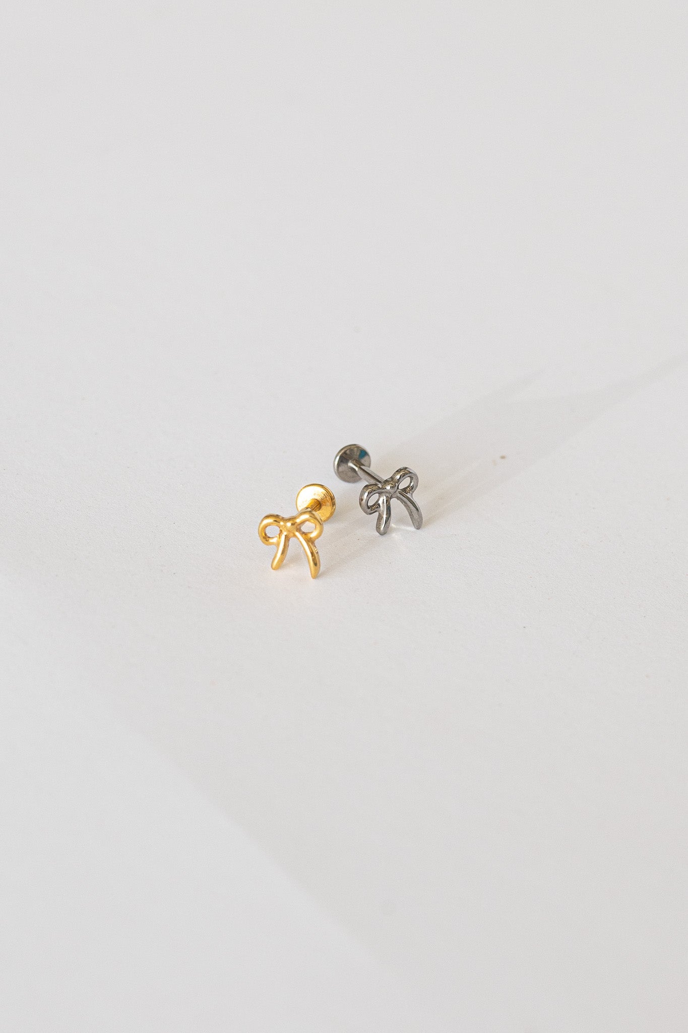 Bow Flat Back Stud Earring 2.0