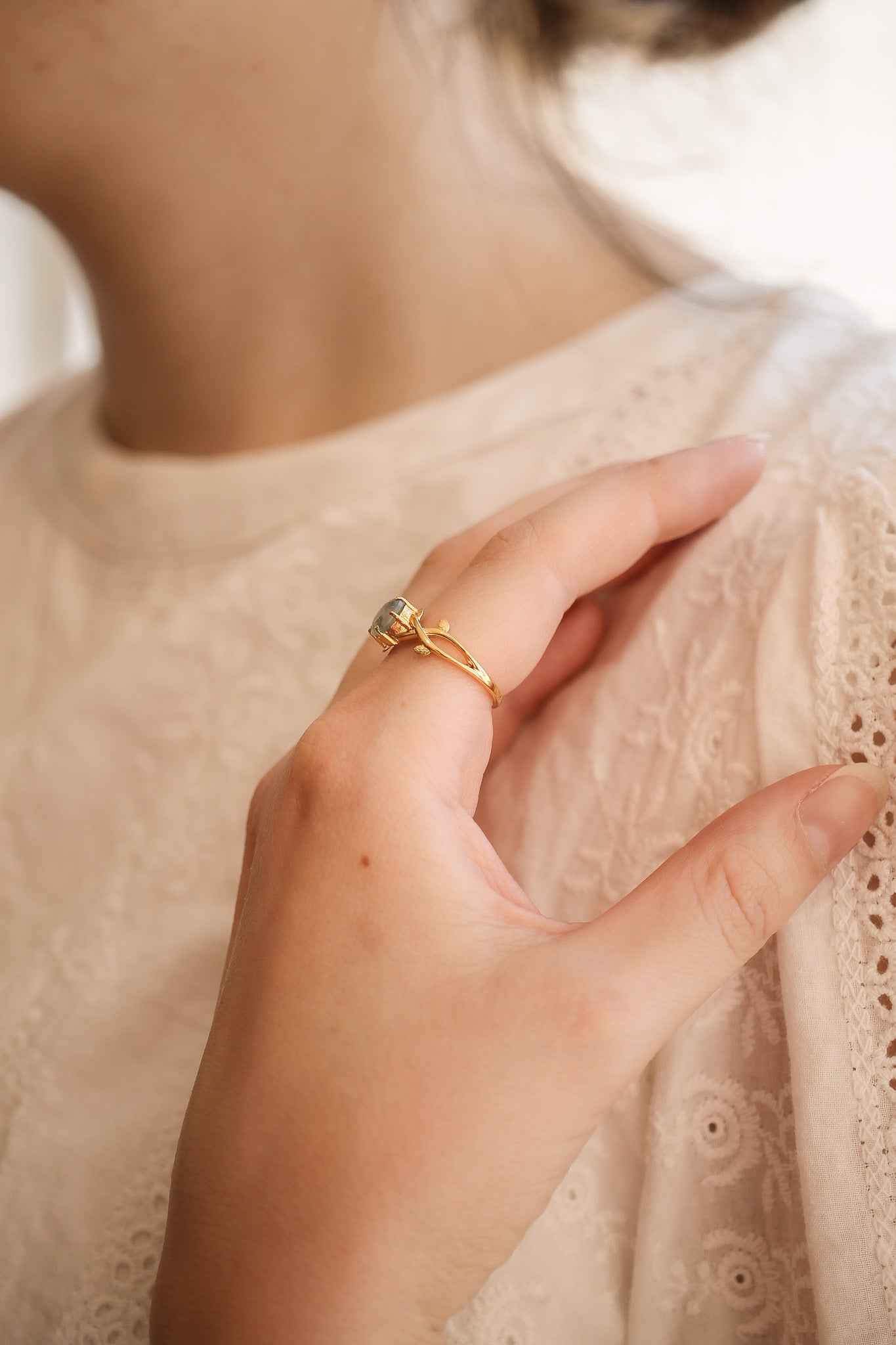 Willow Moss Agate Ring