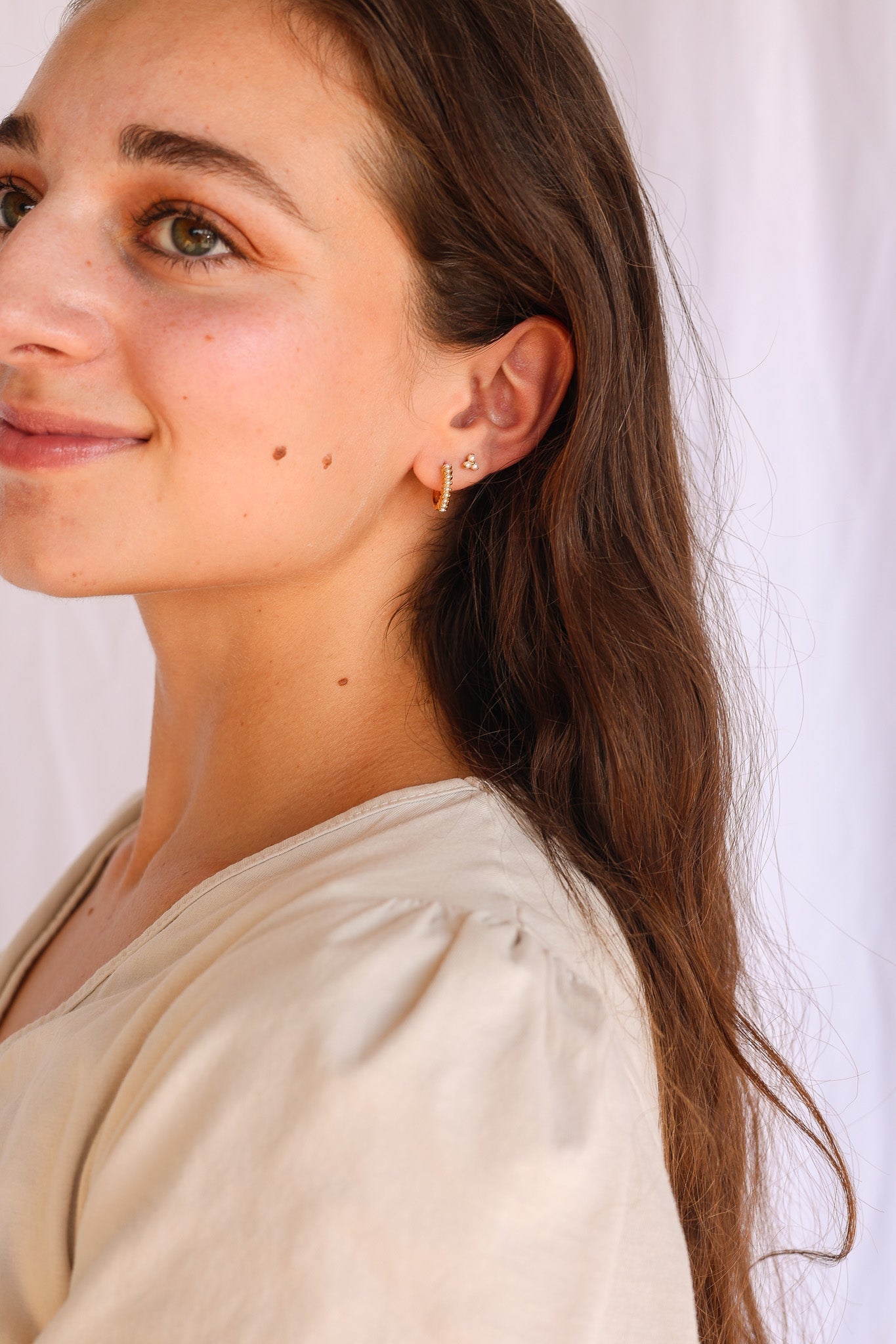 Pearl Trio Flat Back Earring