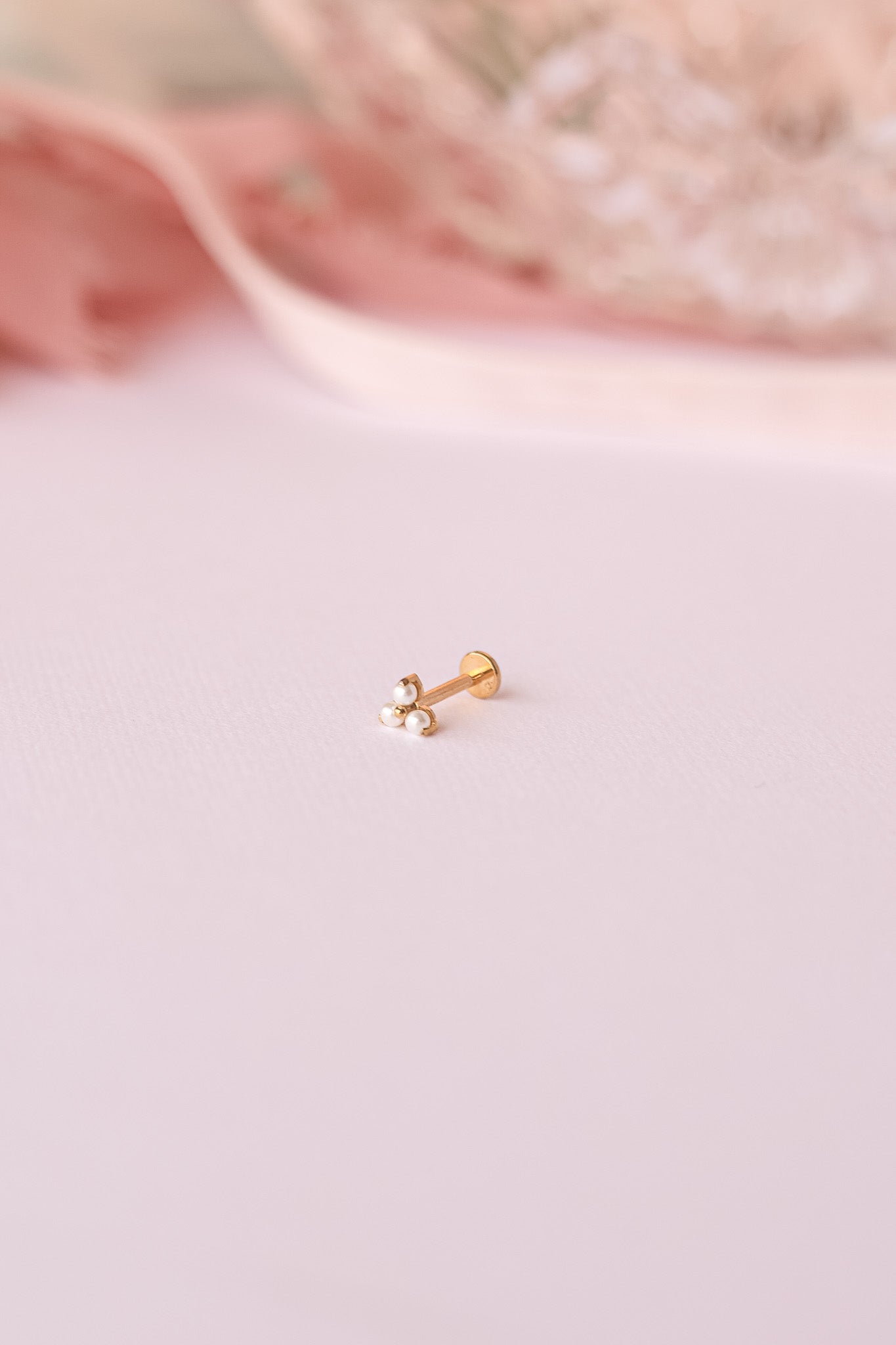 Pearl Trio Flat Back Earring