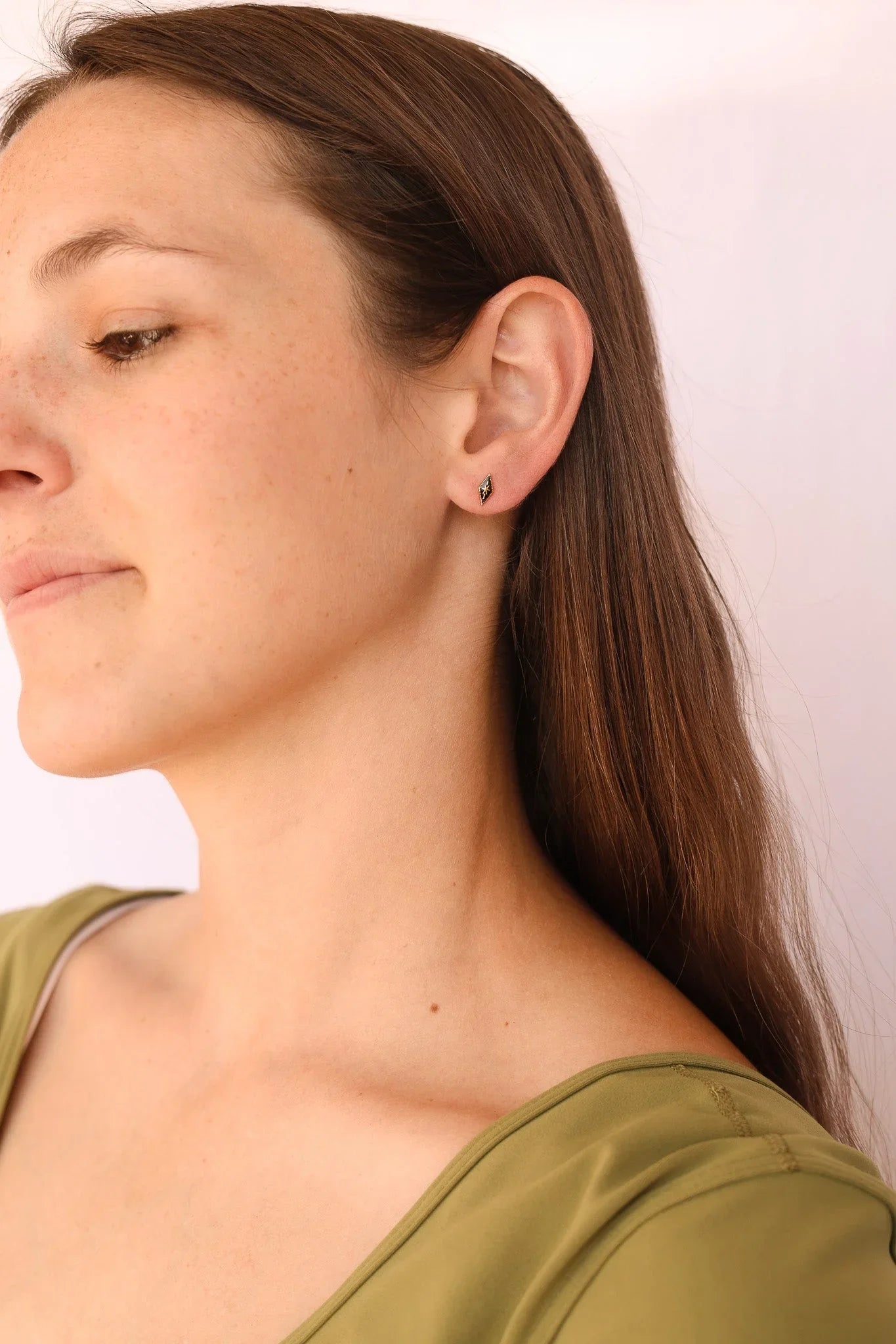 Seren Stud Earring in Black Enamel