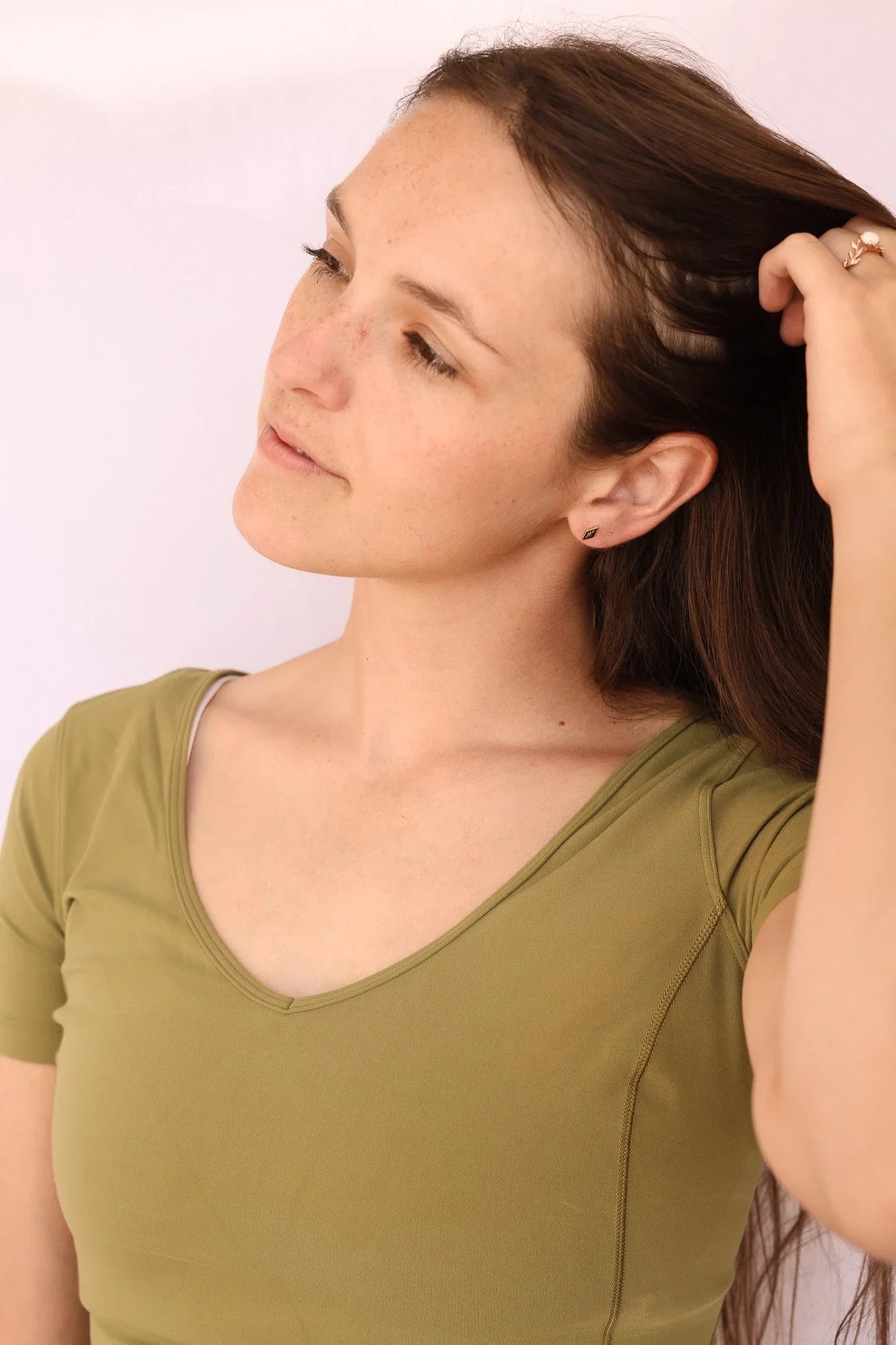 Seren Stud Earring in Black Enamel