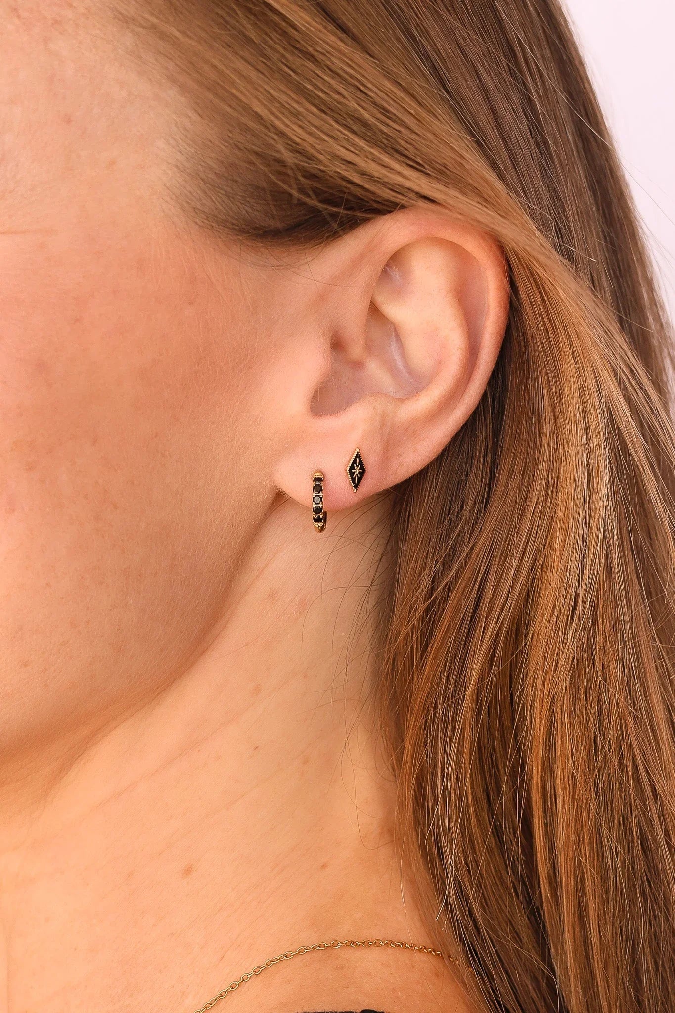 Seren Stud Earring in Black Enamel