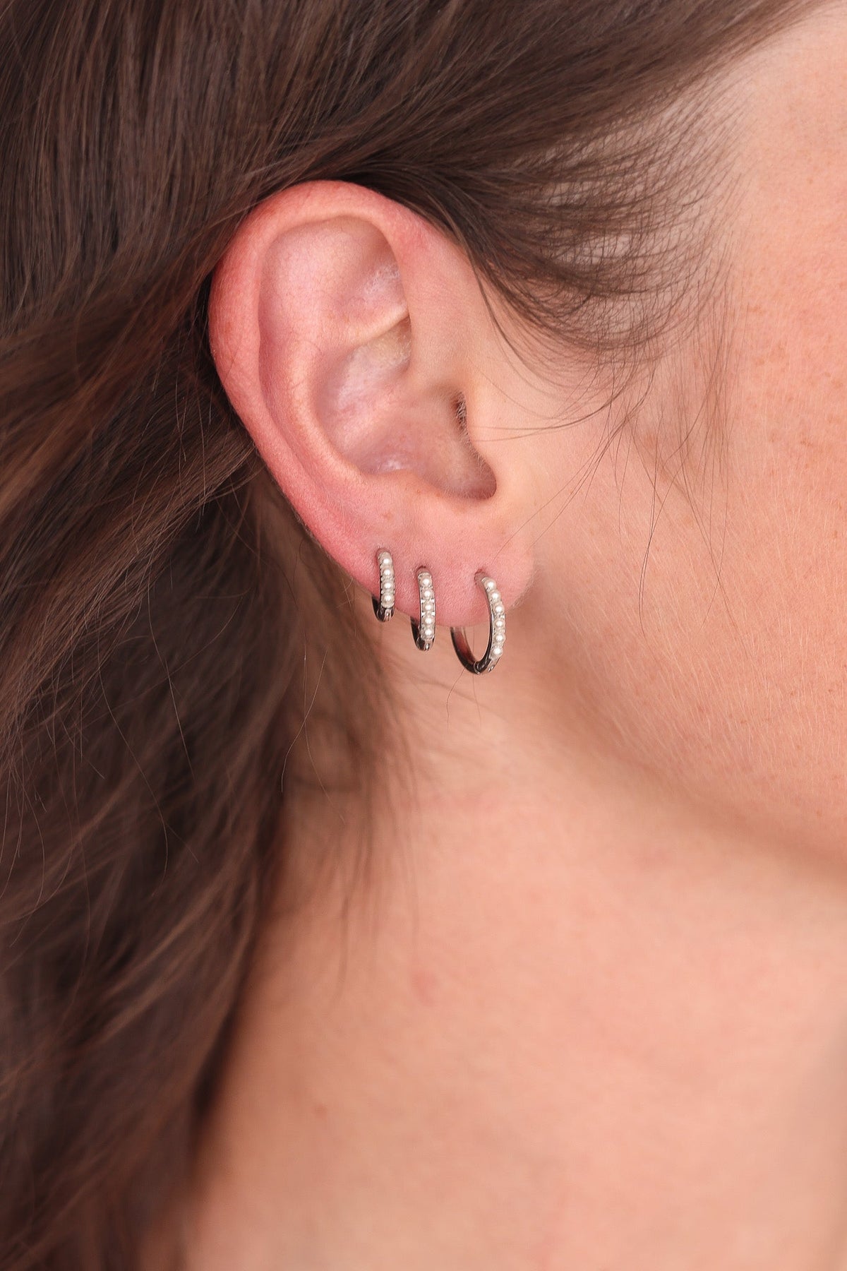 Freshwater Pearl Micro Hoop Earring | Lady Black Tie