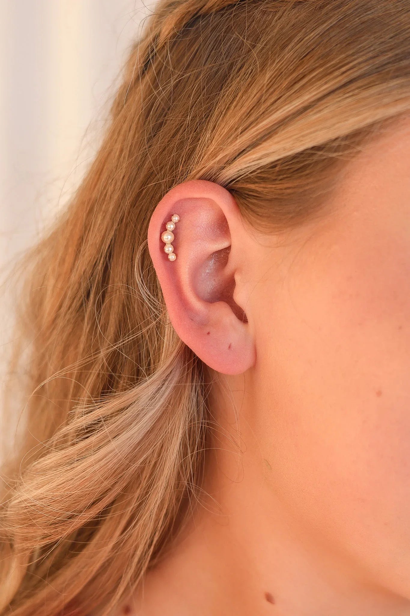 Hepburn Flat Back Pearl Stud Earring