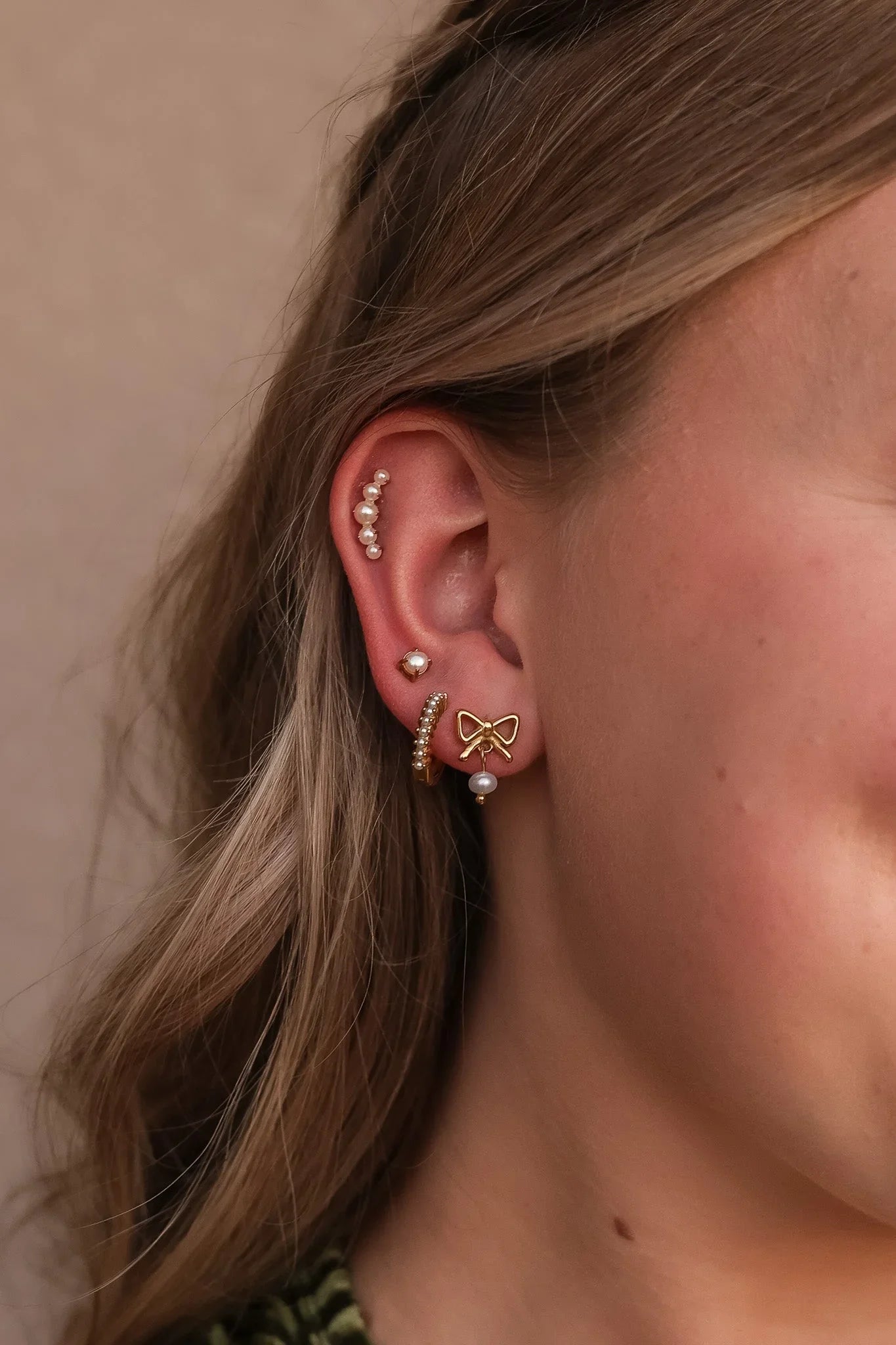 Hepburn Flat Back Pearl Stud Earring