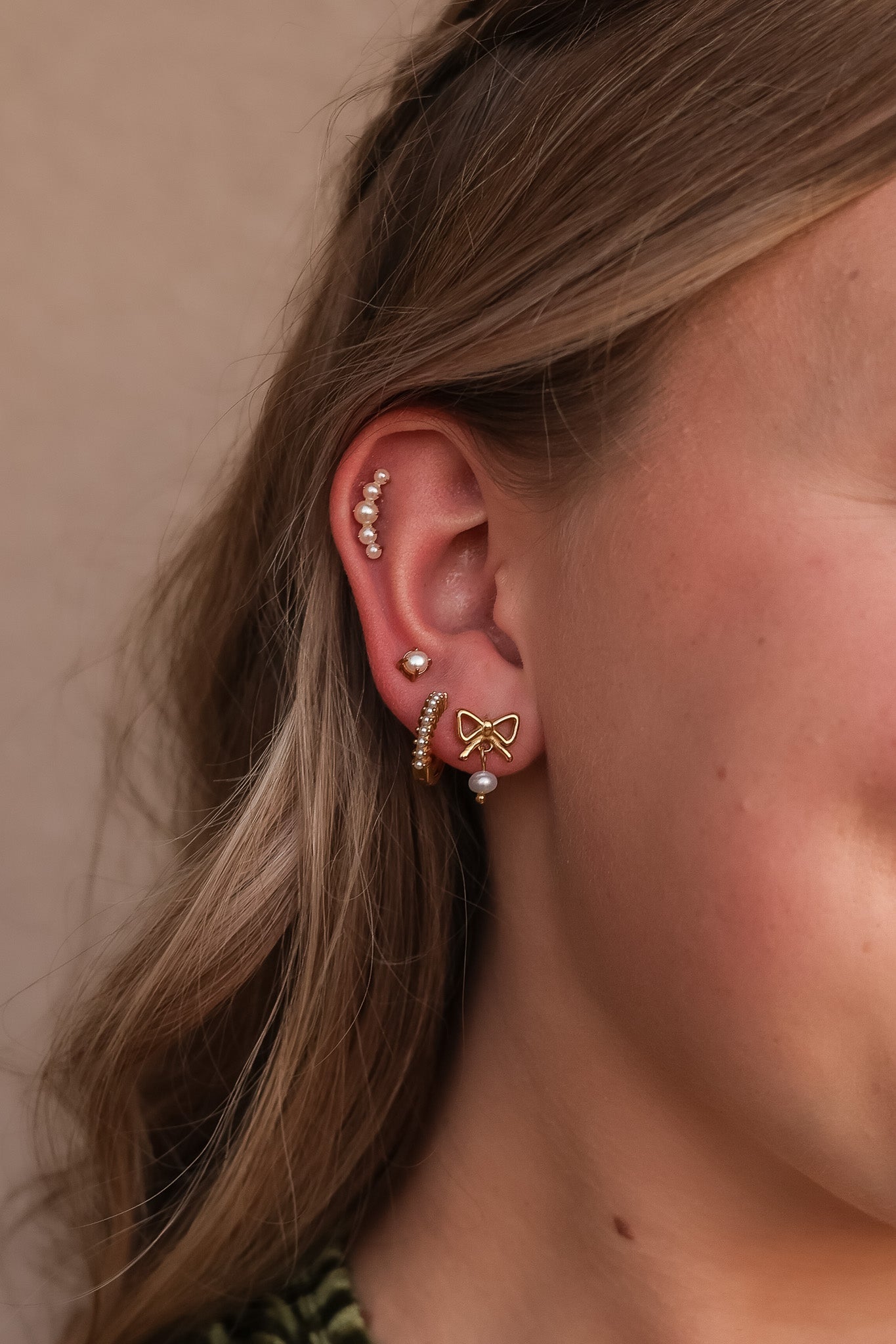 Hepburn Flat Back Pearl Stud Earring