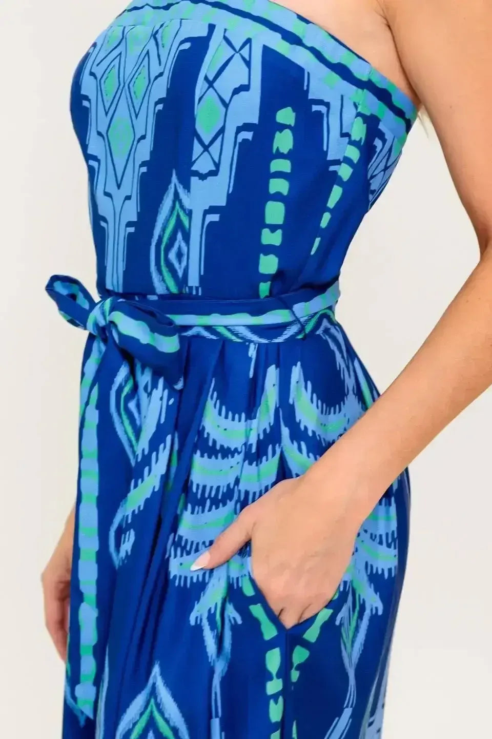 TRINA STRAPLESS JUMPSUIT - NAVY BLUE MULTI