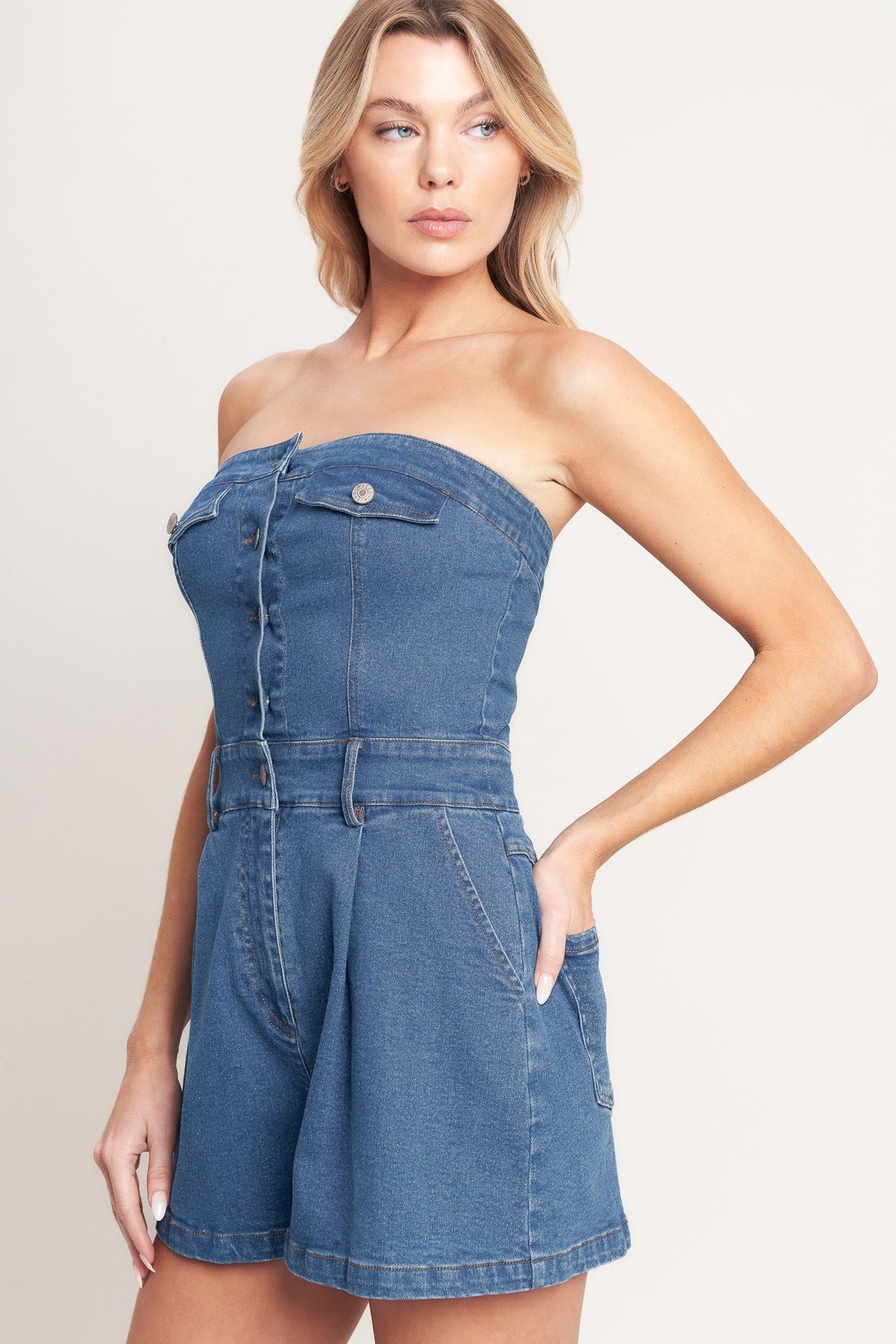 WEEKEND CRUSH - STRAPLESS DENIM ROMPER