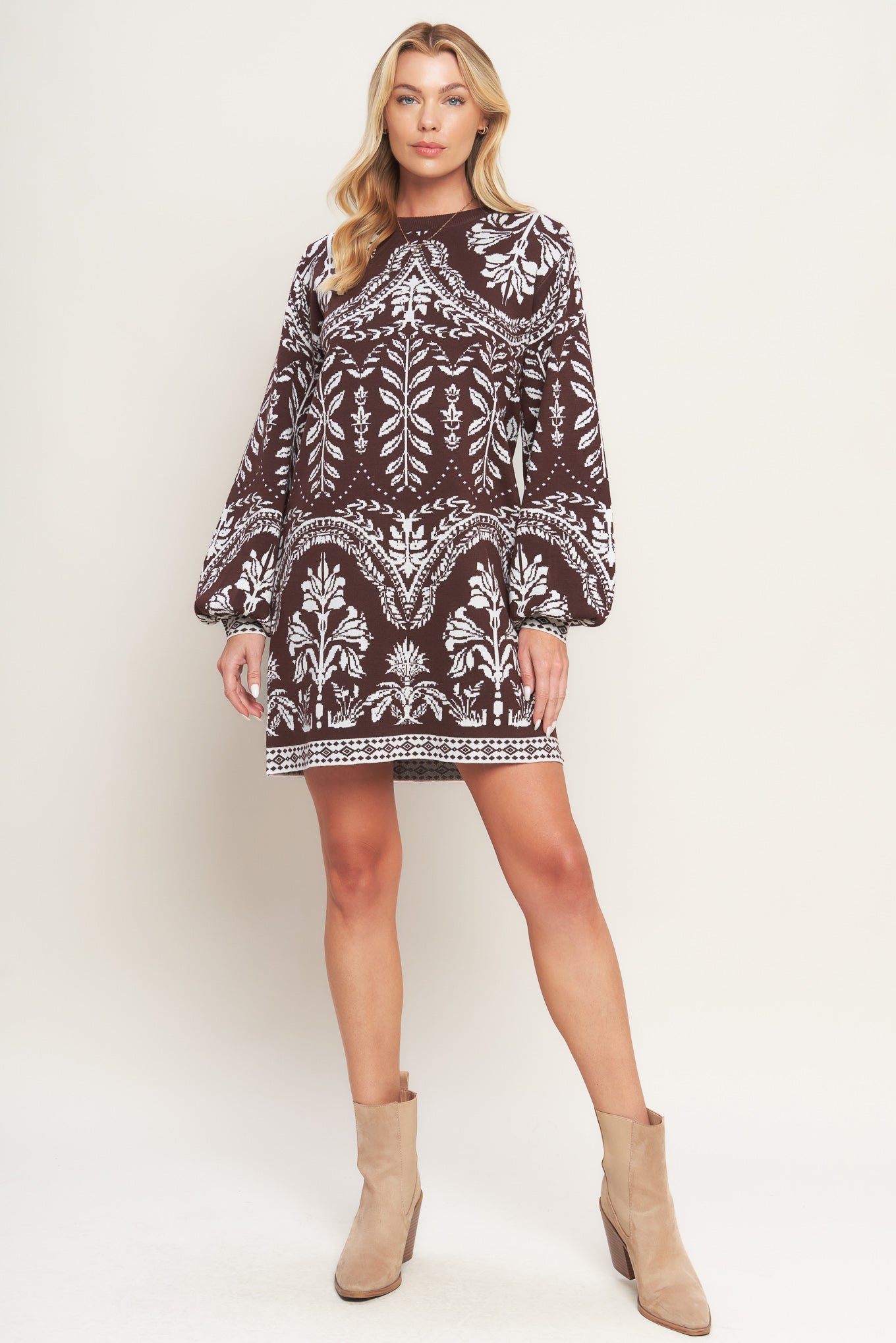 Patterned dress with beige boots