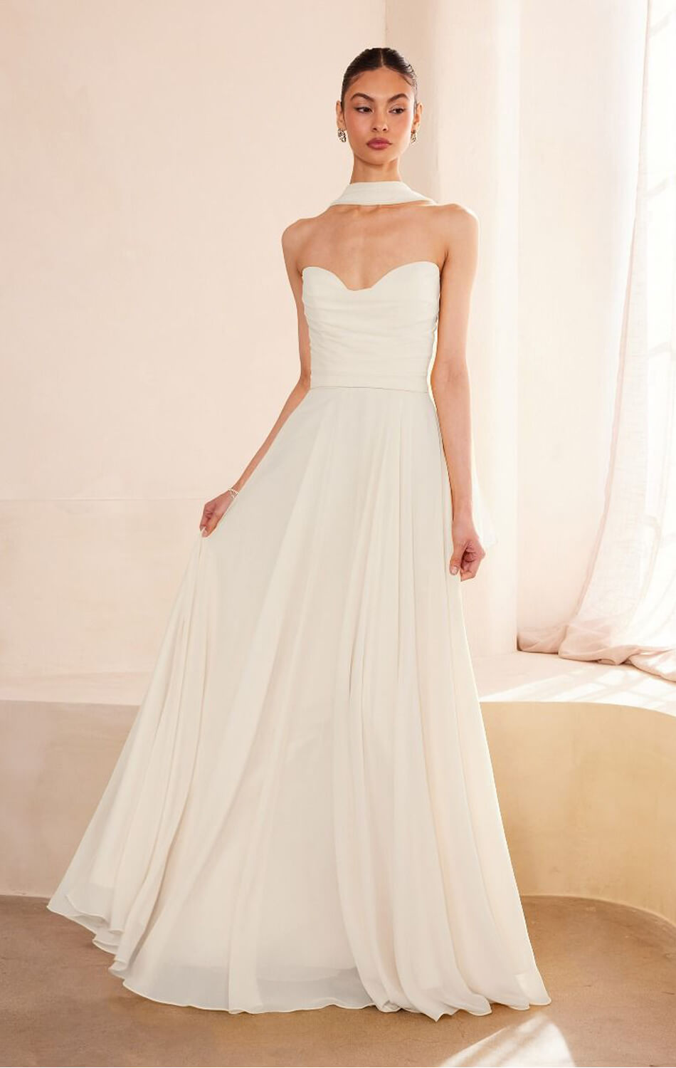 Ella Gown - A-line Strapless Chiffon Dress With Scarf - Off White