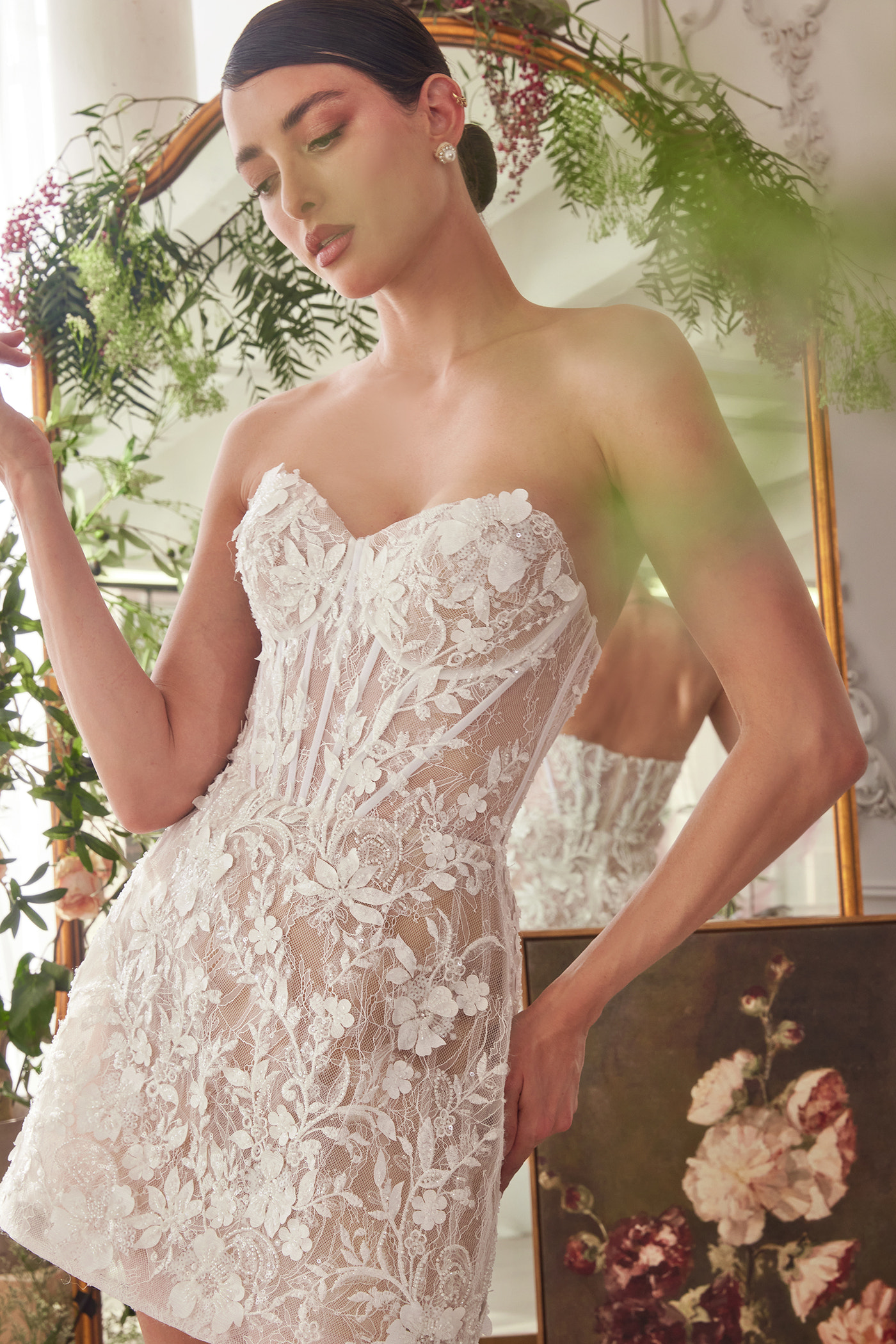 WL084 - STRAPLESS SHORT LACE MINI WEDDING DRESS - Andrea & Leo