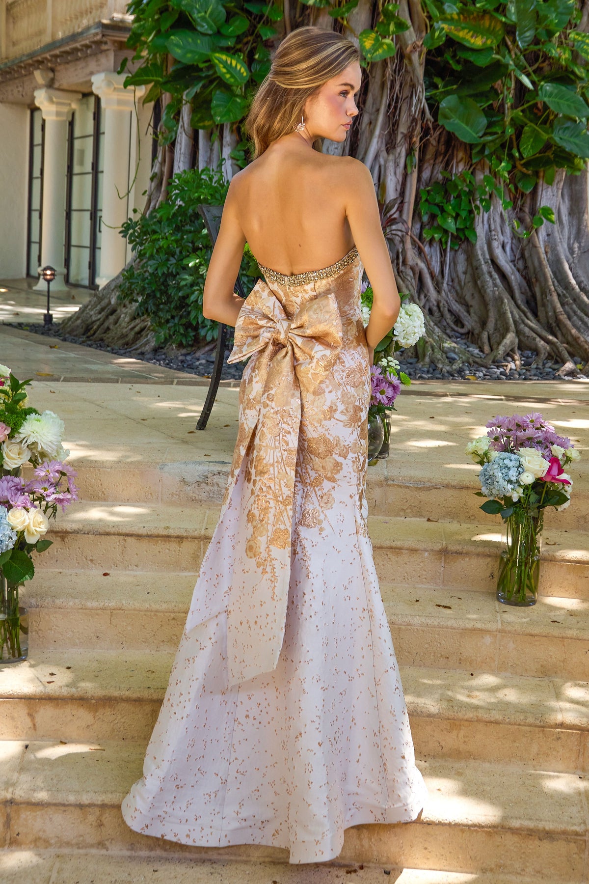 Ava Presley 42535 in Ivory/Gold, back view | Lady Black Tie