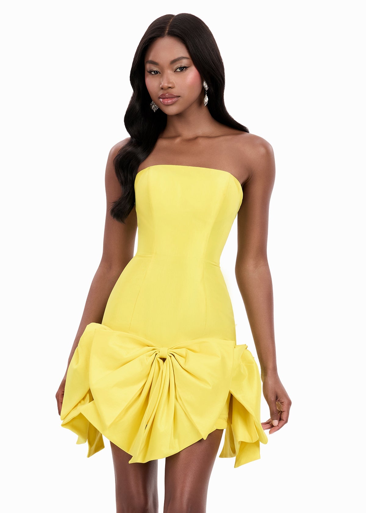 Sorority Rush Ready Polished Looks | Lady Black Tie Sorority Rush Ready Polished Looks | Lady Black Tie