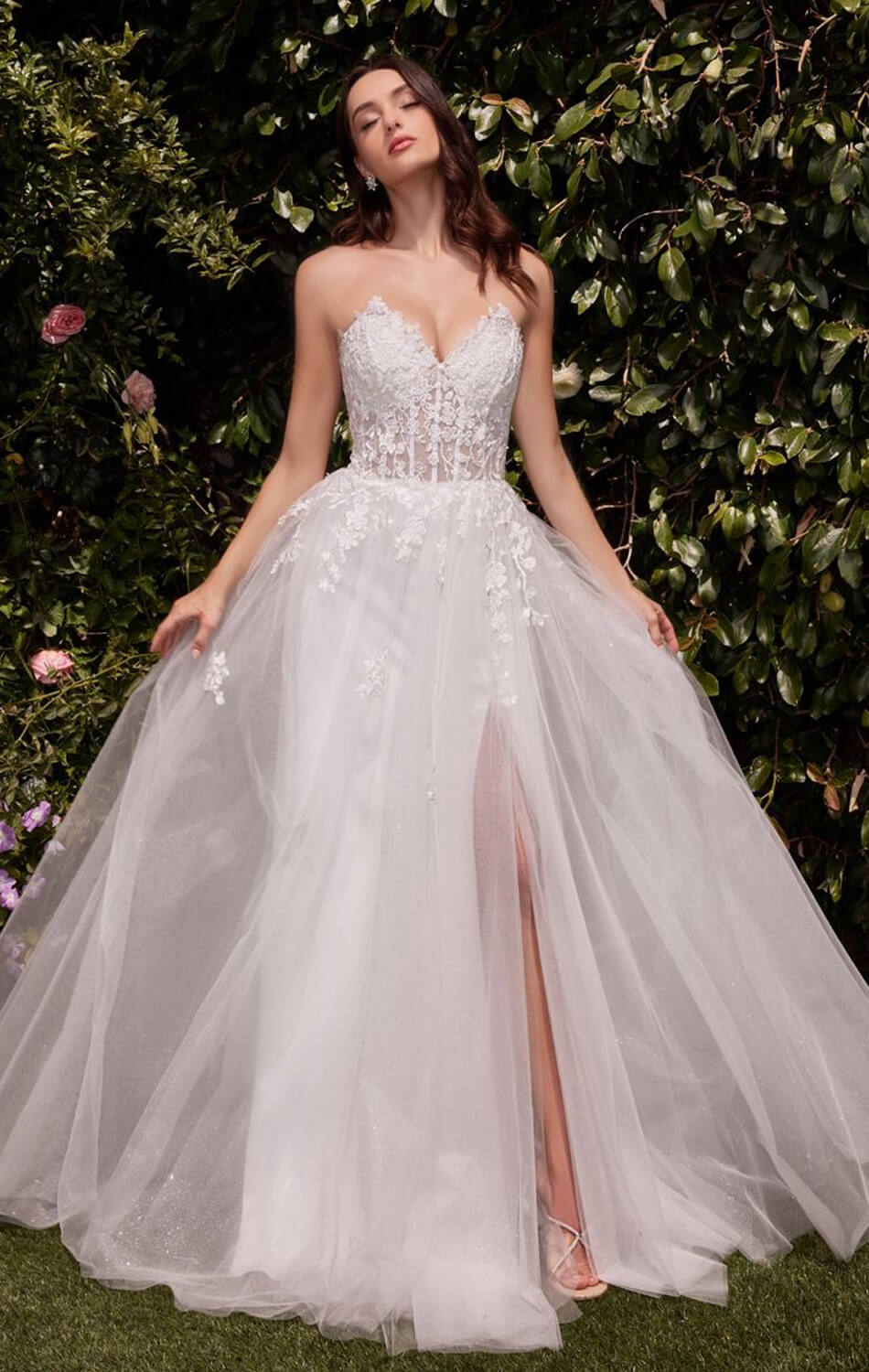Lady Black Tie - Ellen Gown - Off White - Strapless A-line Lace & Tulle Dress - Size 10 Lady Black Tie - Ellen Gown - Off White - Strapless A-line Lace & Tulle Dress - Size 10