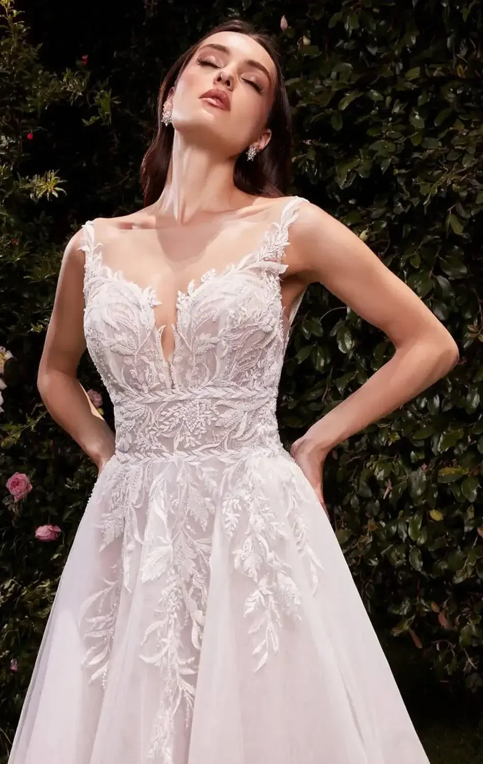 VICTOIRE GOWN - LACE & TULLE BRIDAL BALL GOWN