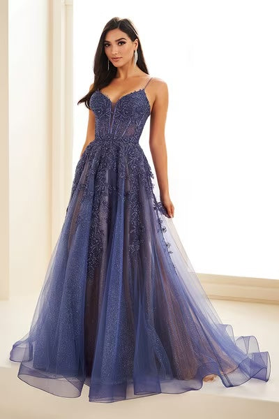 EW34036 - Ellie Wilde