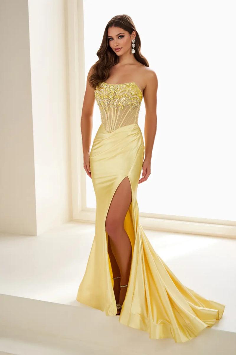 EW36002 - Ellie Wilde