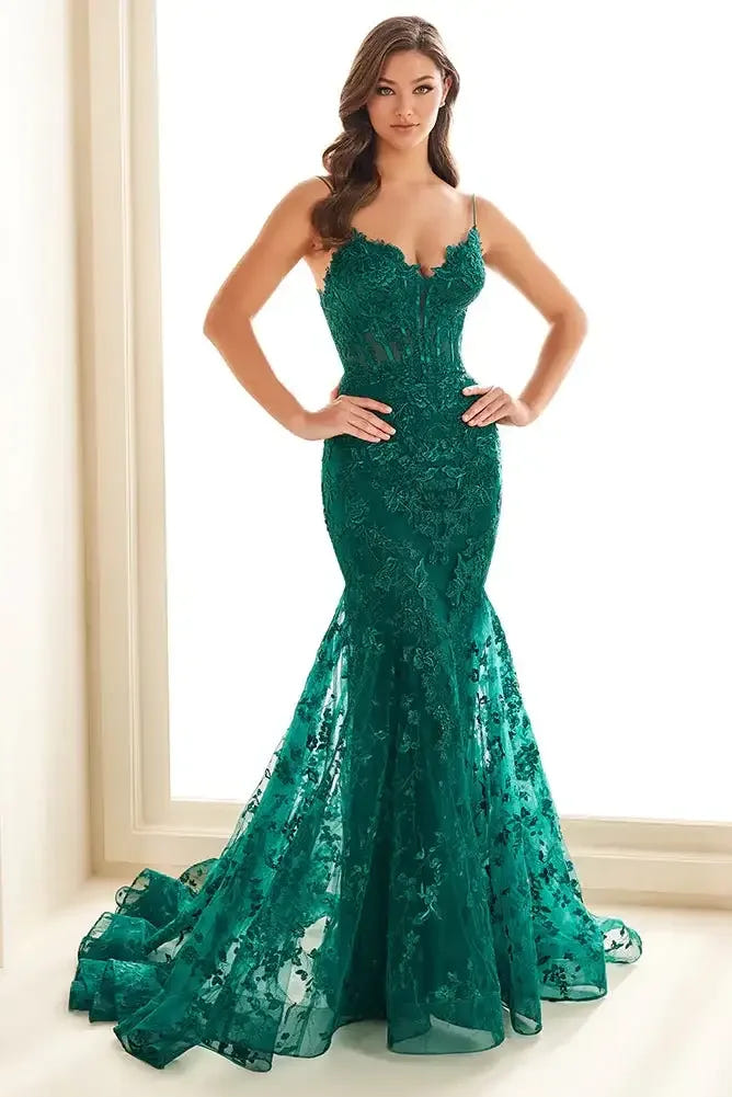 EW36008 - Ellie Wilde