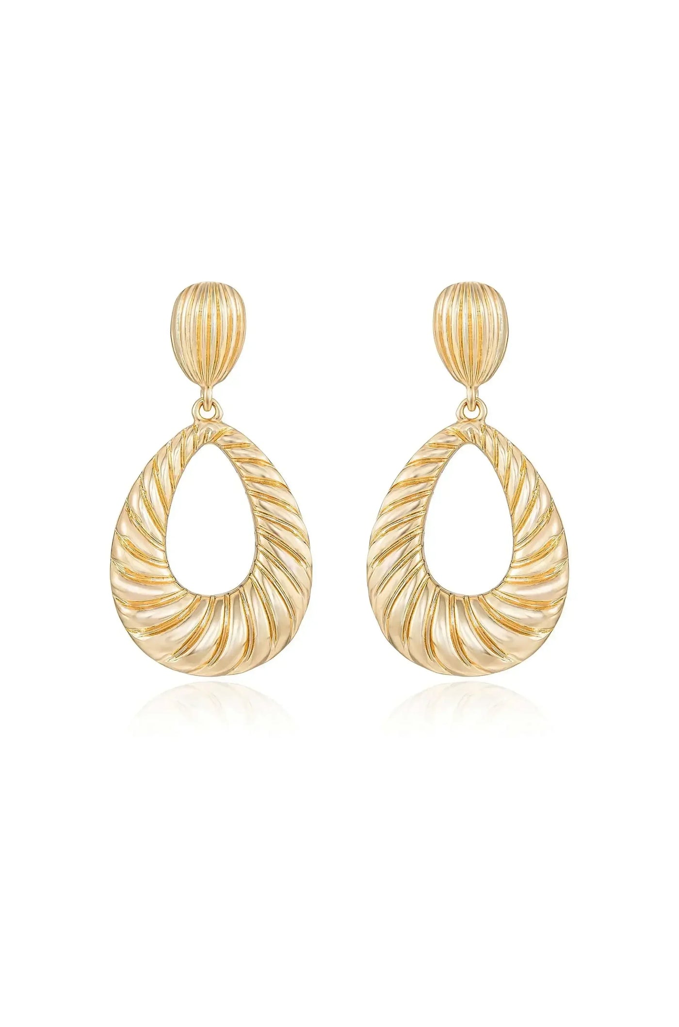Teardrop Wave Detailed Earrings