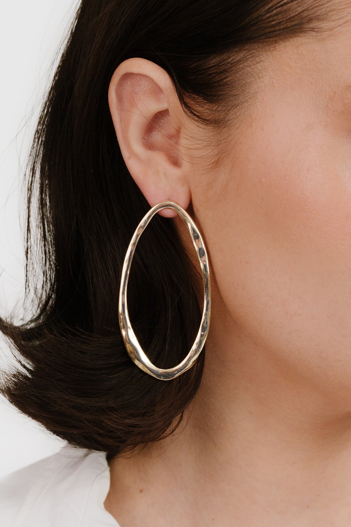 Lady Ear Rings Hammered Large Oval Earrings | Lady Black Tie