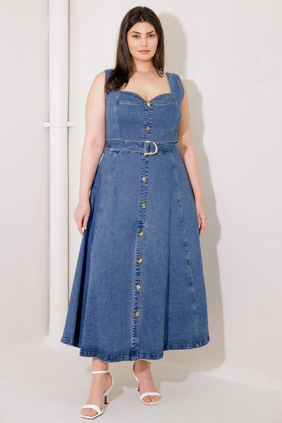 Lady Black Tie - Prettiest Behavior Denim Midi Dress - Size 2x Lady Black Tie - Prettiest Behavior Denim Midi Dress - Size 2x