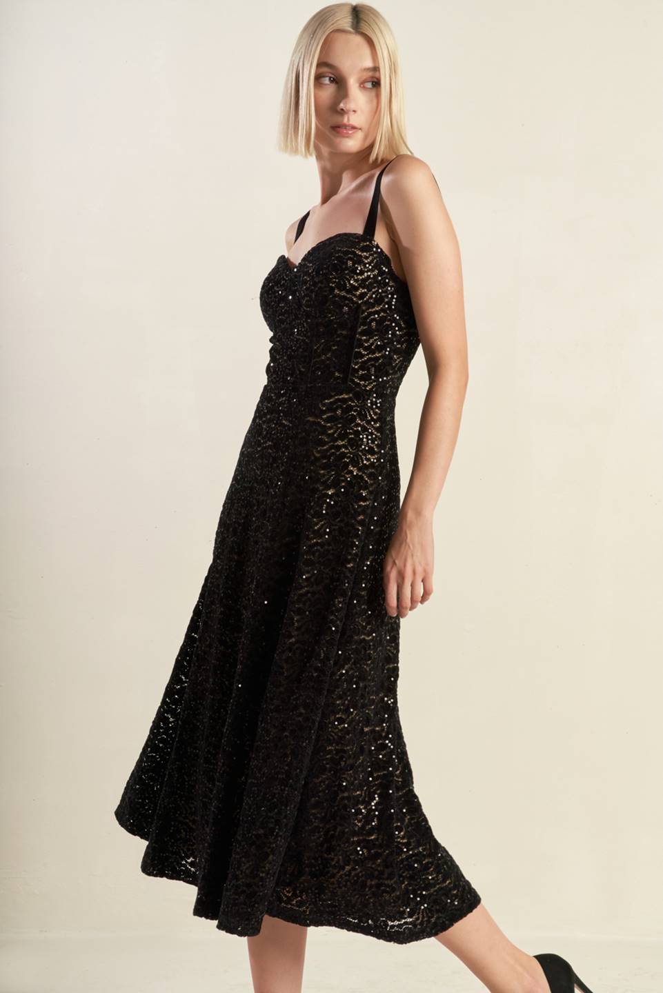 Lady Black Tie - Tiffany Black Lace Midi Dress - Size S Lady Black Tie - Tiffany Black Lace Midi Dress - Size S