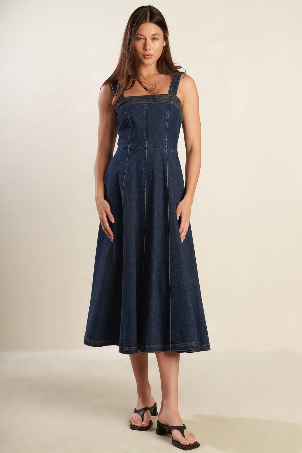 Lady Black Tie - Dominique Dark Denim Midi Dress - Size S Lady Black Tie - Dominique Dark Denim Midi Dress - Size S