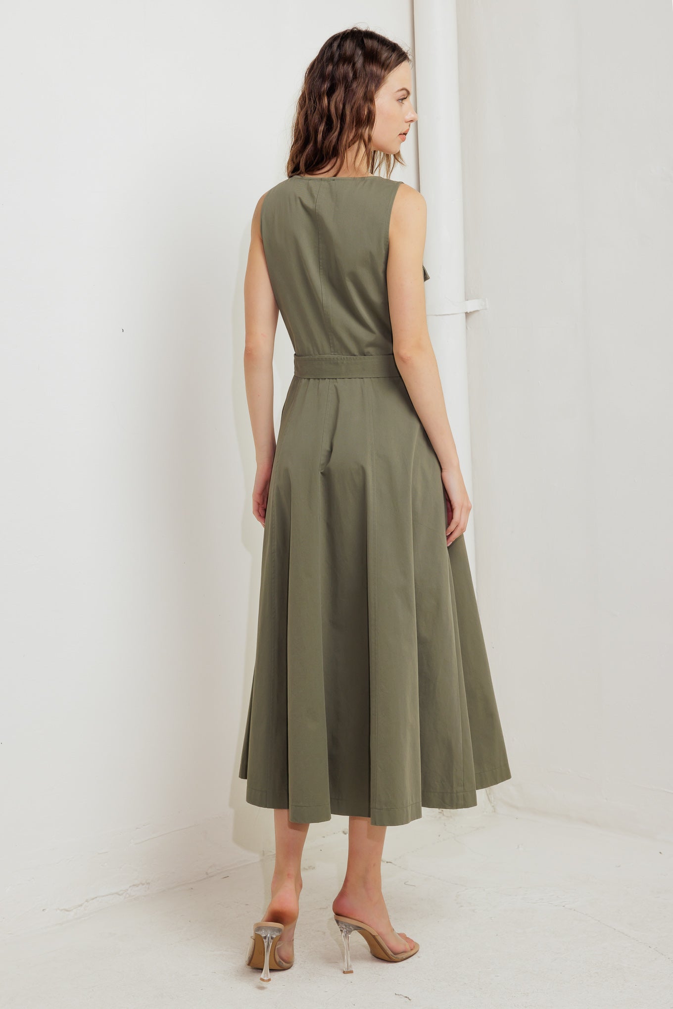 Lady Black Tie - Olive Grove Midi Dress - Size L Lady Black Tie - Olive Grove Midi Dress - Size L