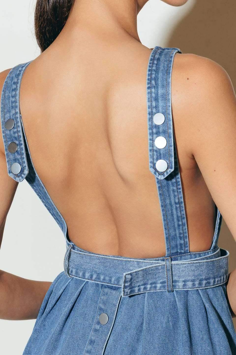 EFFORTLESS EDGE - OPEN BACK DENIM MIDI DRESS