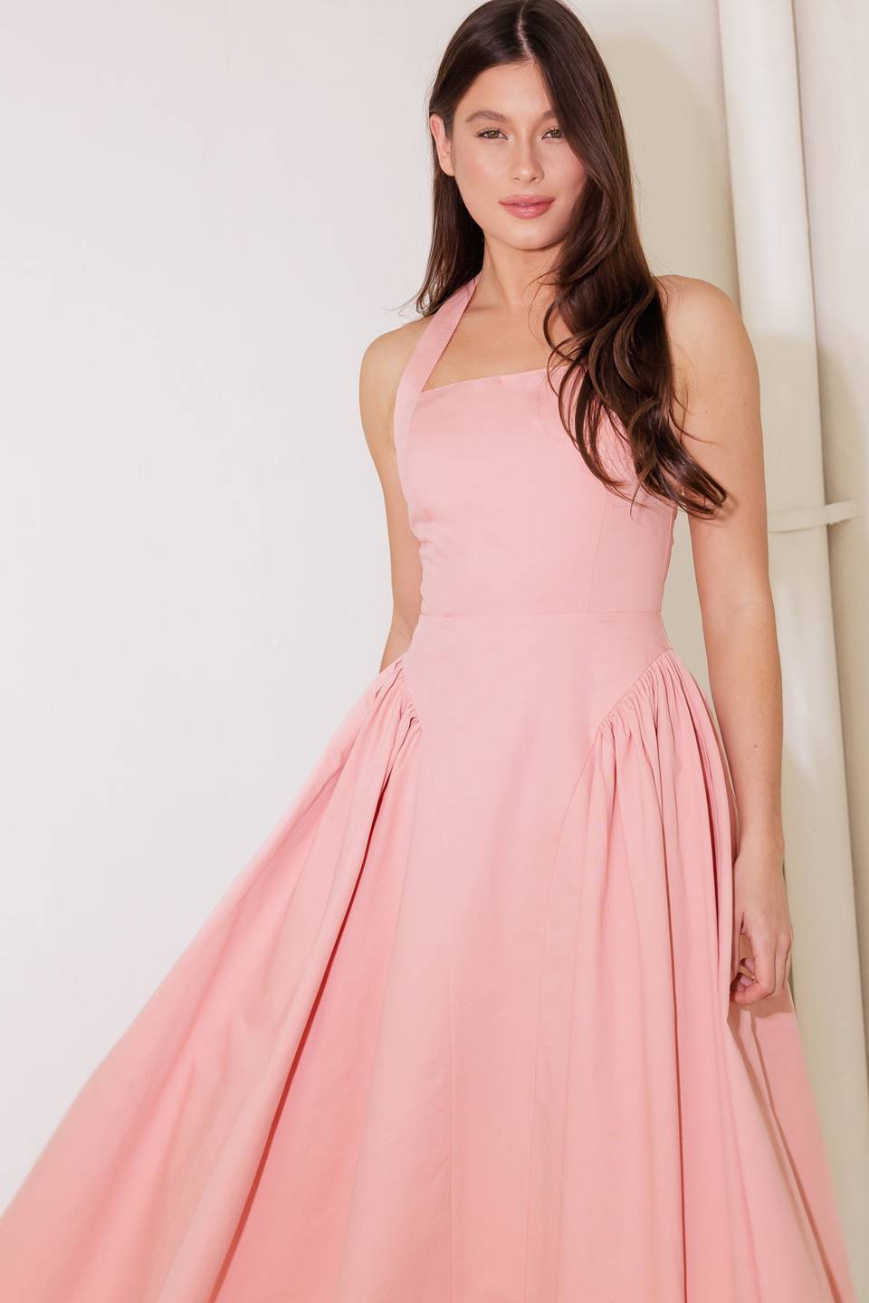 Lady Black Tie - Caught In The Rain Halter Midi Dress - Soft Pink - Size L Lady Black Tie - Caught In The Rain Halter Midi Dress - Soft Pink - Size L