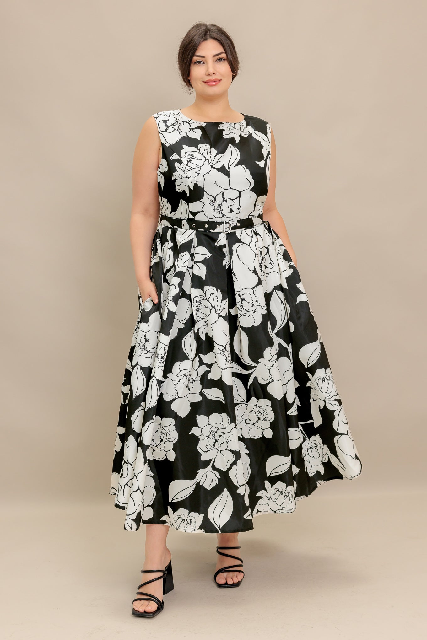 SILENT HEART BLACK FLORAL MIDI DRESS