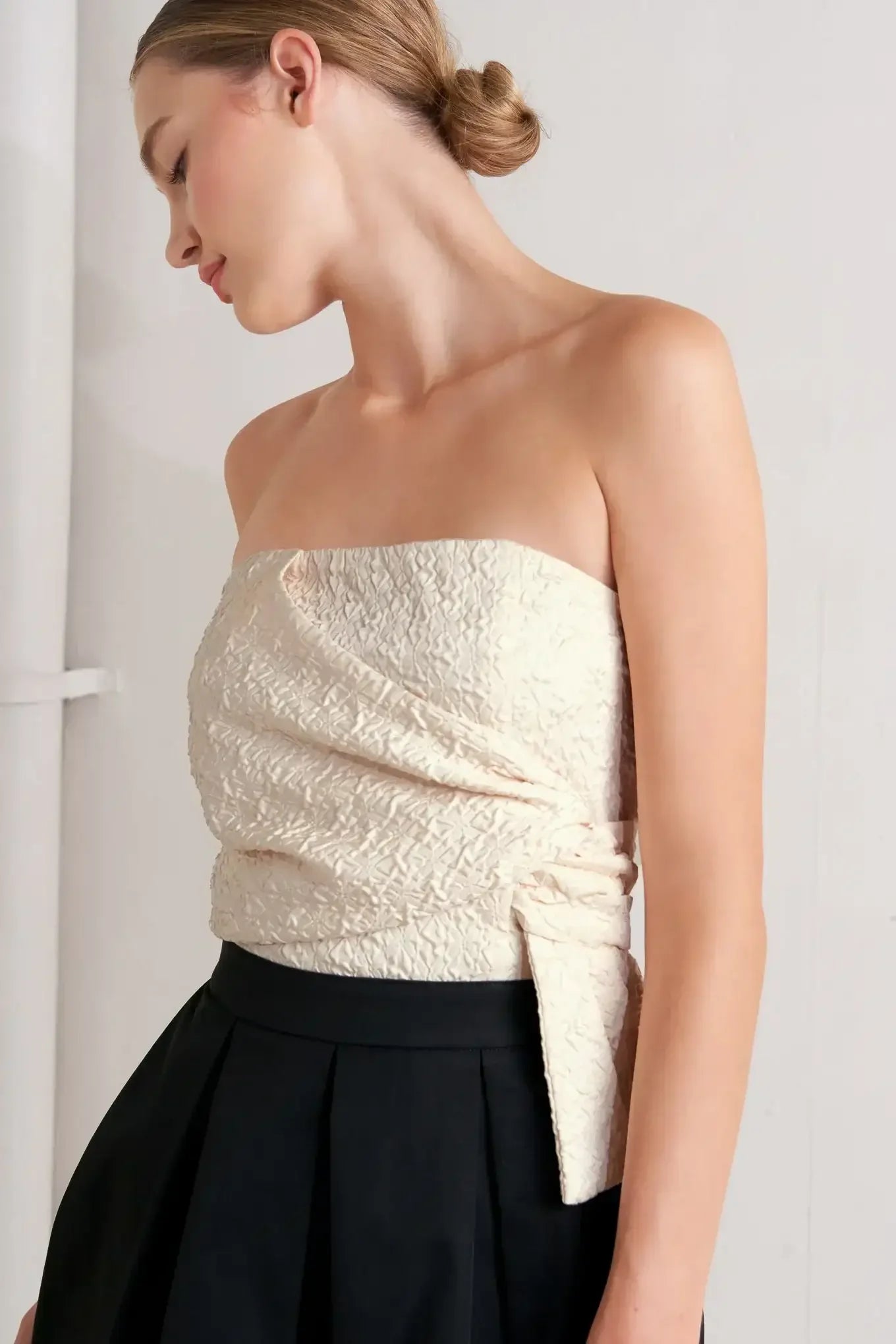 MONO BALLET BLACK & CREAM STRAPLESS MIDI DRESS