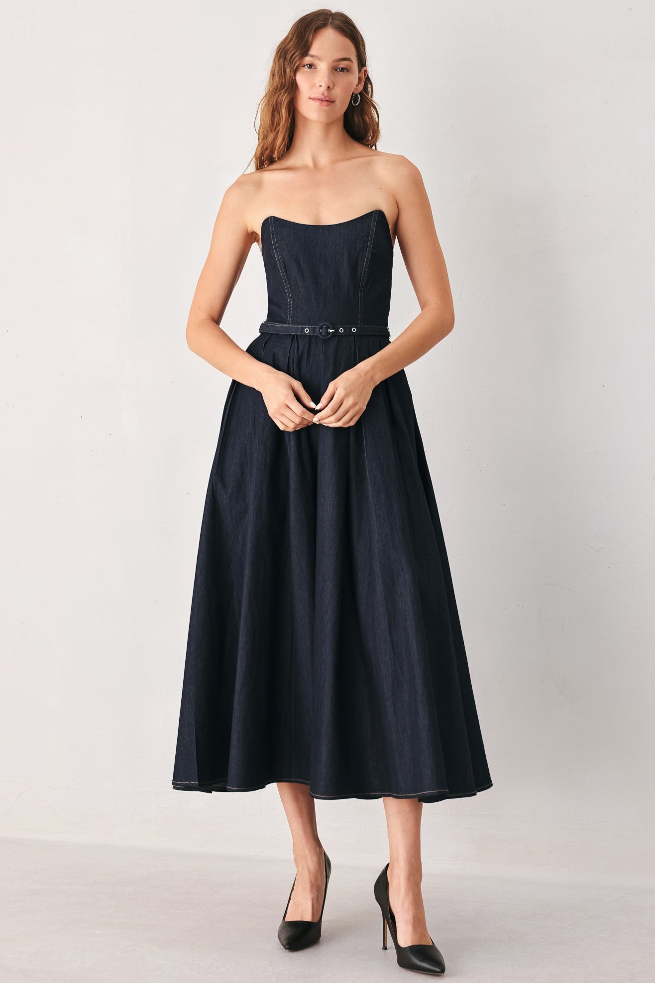 Lady Black Tie - Party Muse - Strapless Dark Denim Midi Dress