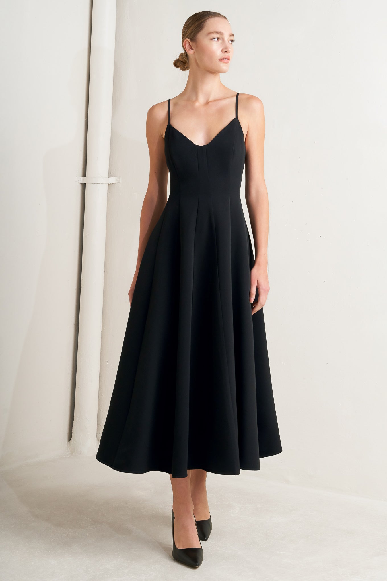 Lady Black Tie - Pure Intentions Midi Dress - Size L Lady Black Tie - Pure Intentions Midi Dress - Size L
