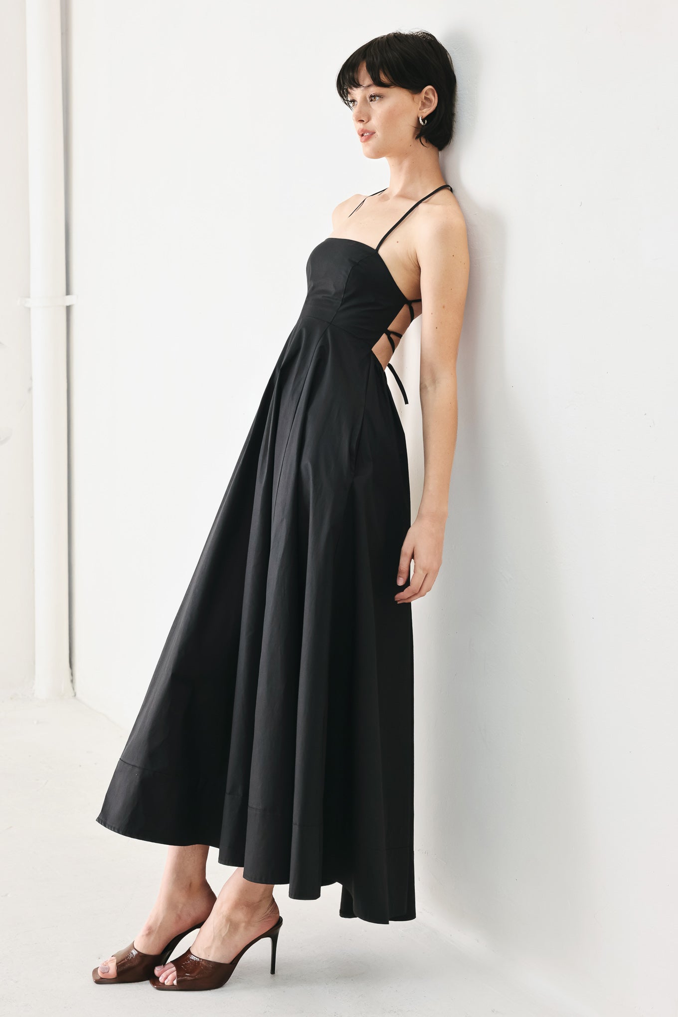 Open Back Midi Dress | Pure Line Lace Up Midi Dress | Lady Black Tie Open Back Midi Dress | Pure Line Lace Up Midi Dress | Lady Black Tie