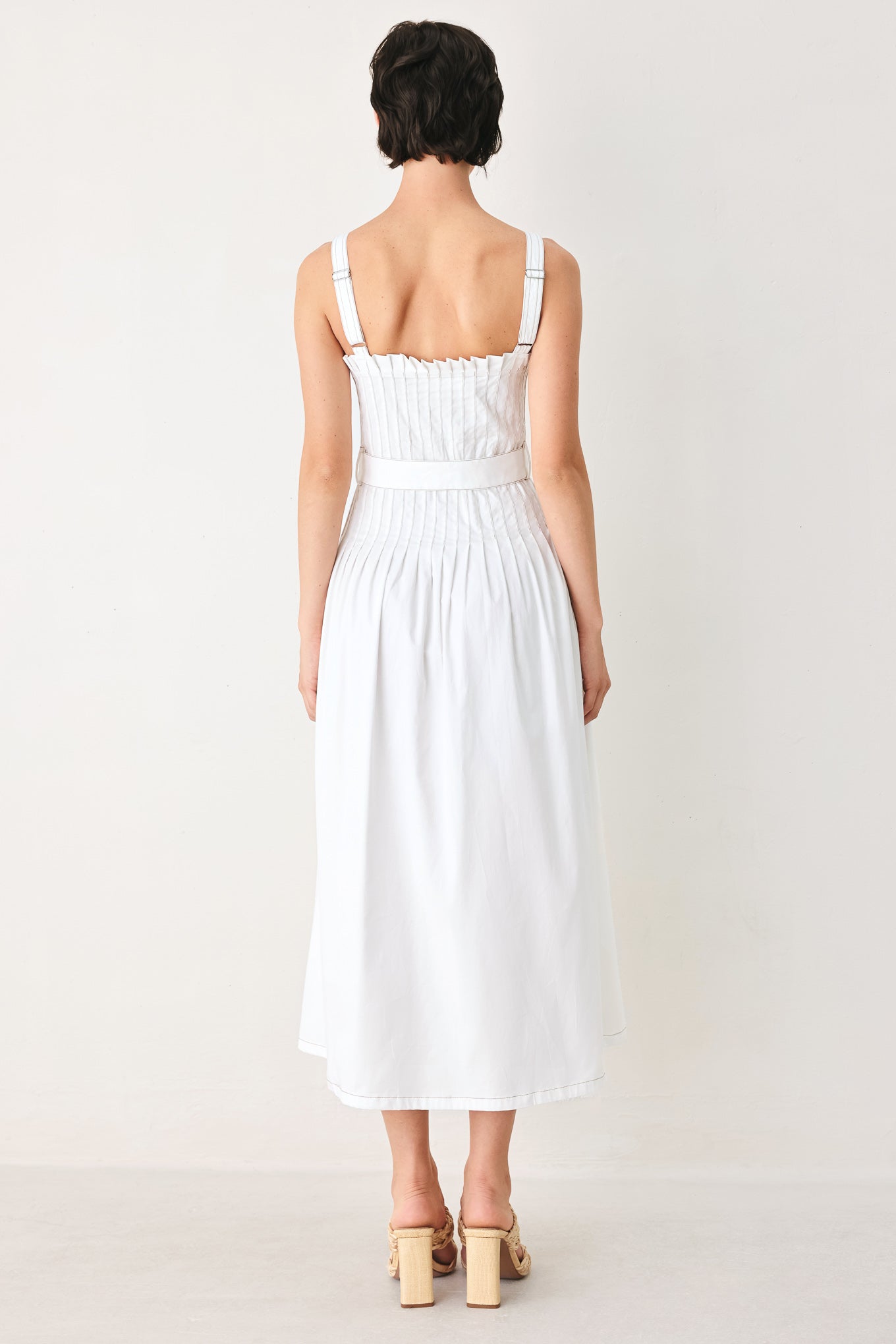 THE WEEKEND IN NANTUCKET WHITE MIDI DRESS | Lady Black Tie
