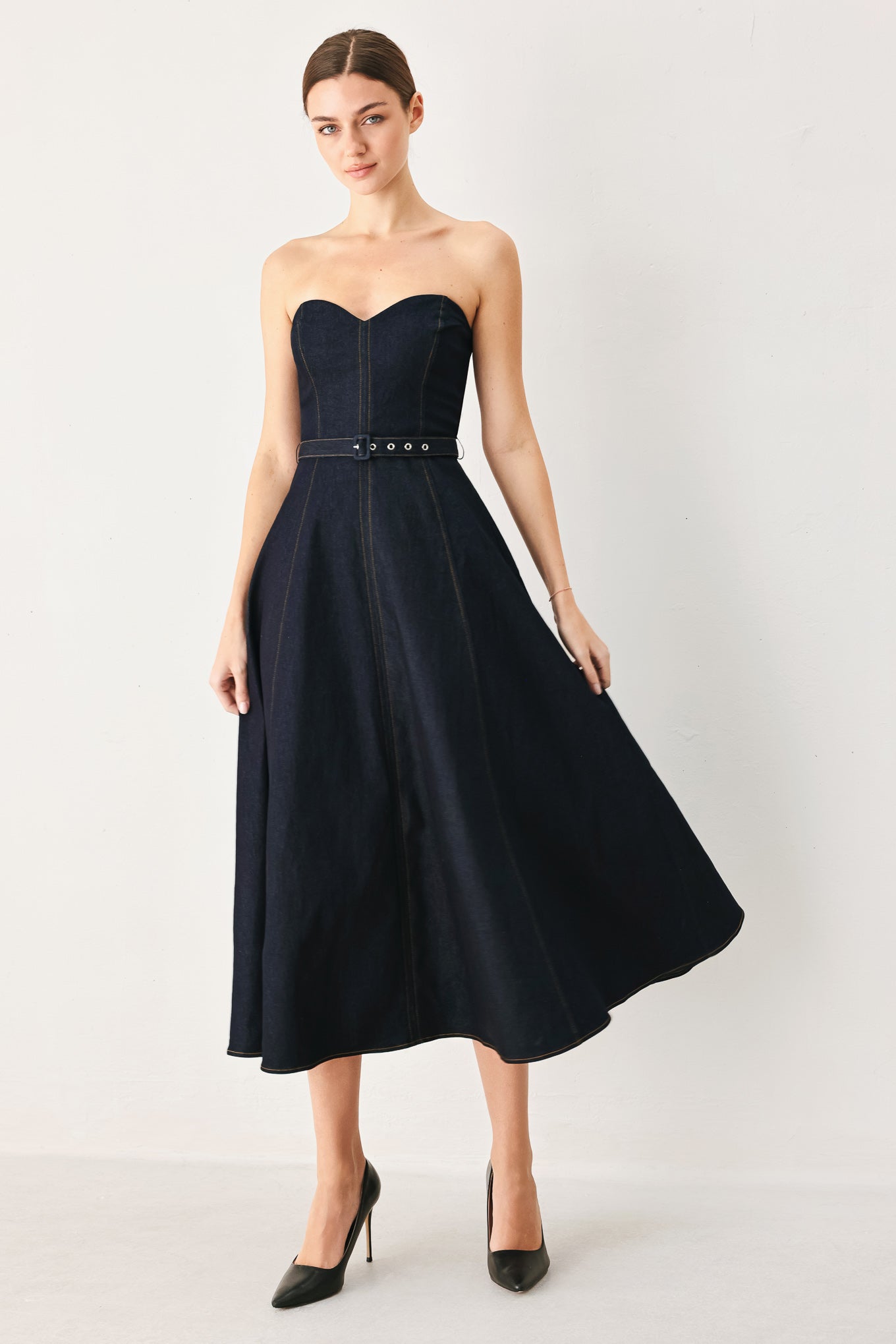 ICONIC INDIGO - STRAPLESS DARK DENIM MIDI DRESS