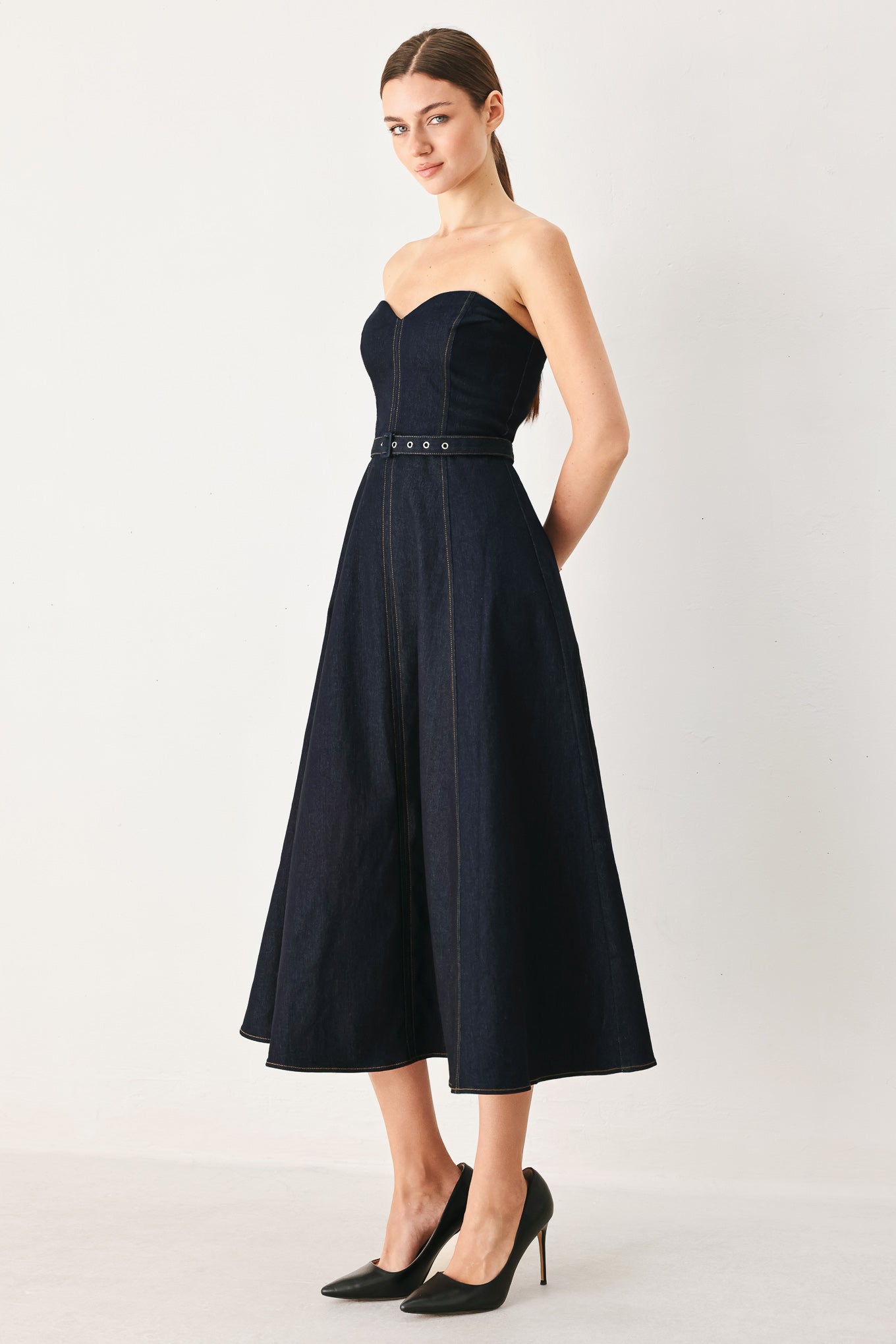 ICONIC INDIGO - STRAPLESS DARK DENIM MIDI DRESS