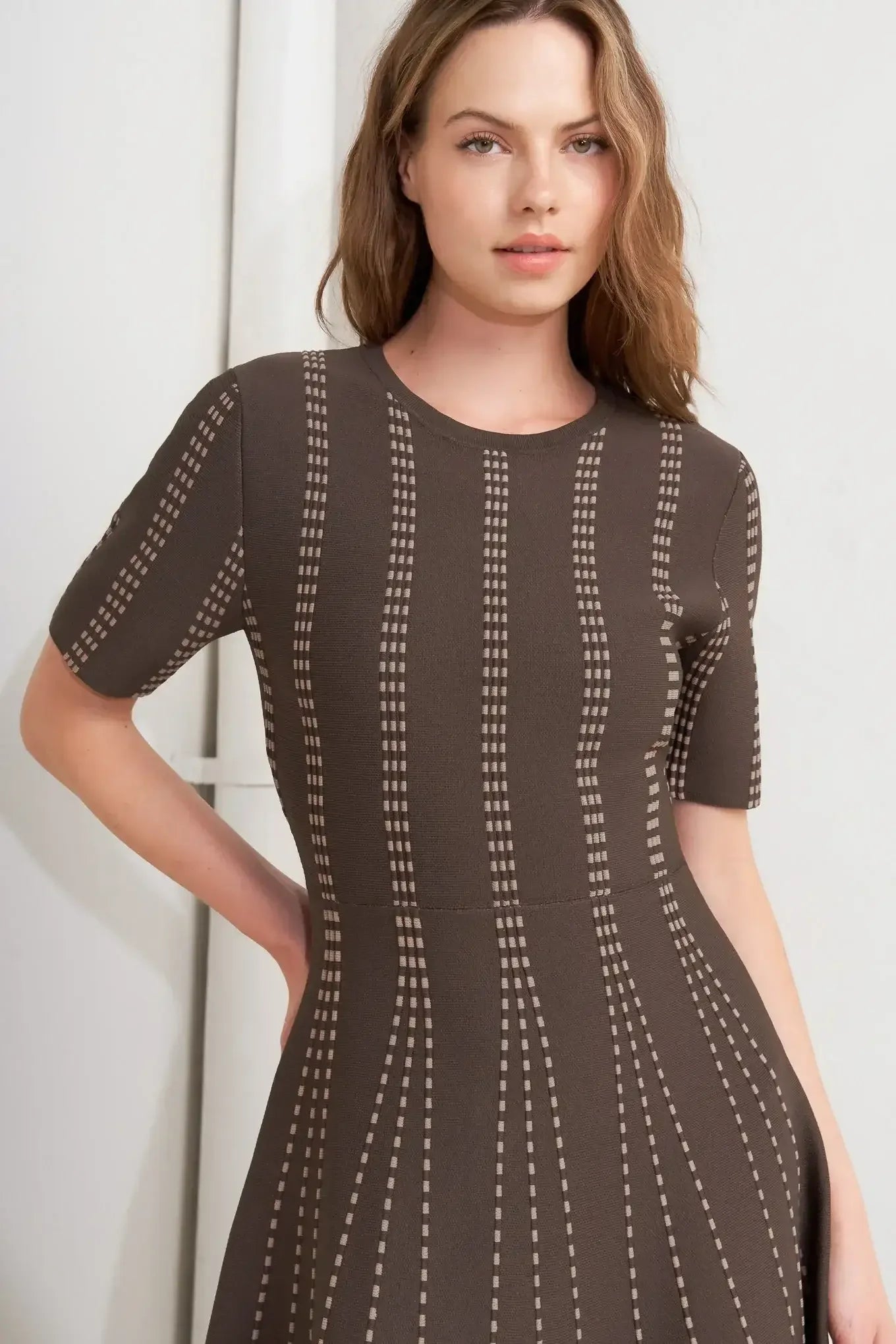 DOT DANCE SWEATER KNIT BROWN MIDI DRESS
