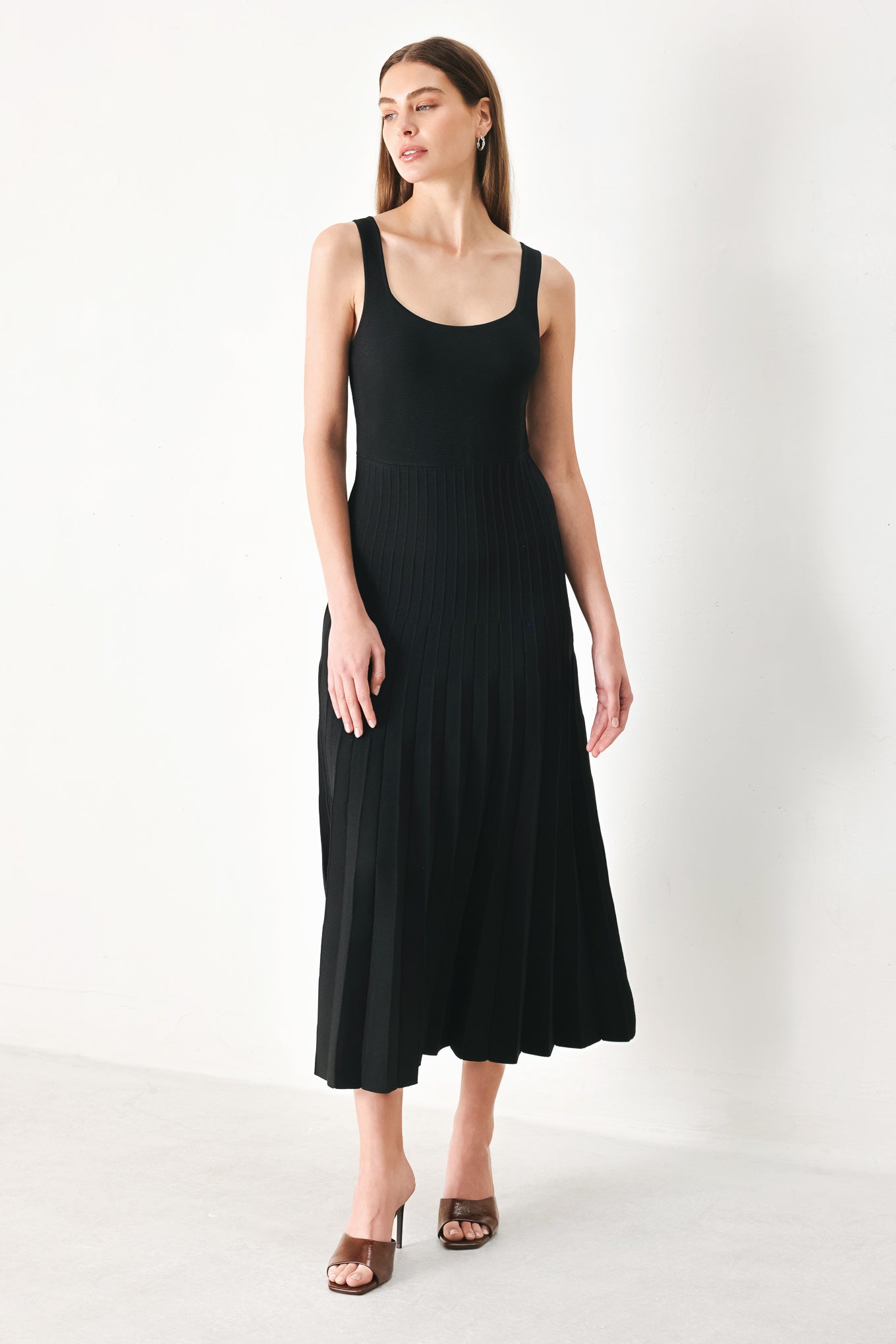 pleated skirt sweater dress White Knitted Sweater Dress Set: Midi Pleated Cotton Skirt, Long Sleeve