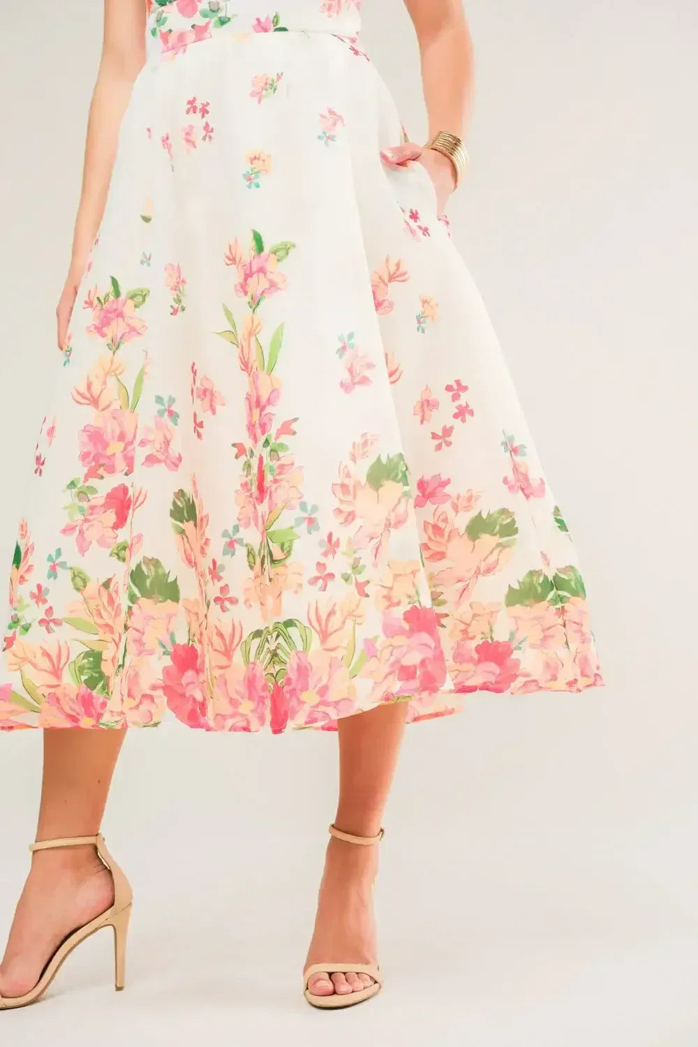 BRUNCH BOUQUET - STRAPLESS FLORAL MIDI DRESS