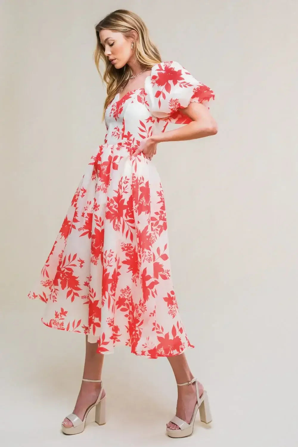 COTTAGE GARDEN PUFF SLEEVE MIDI DRESS - RED