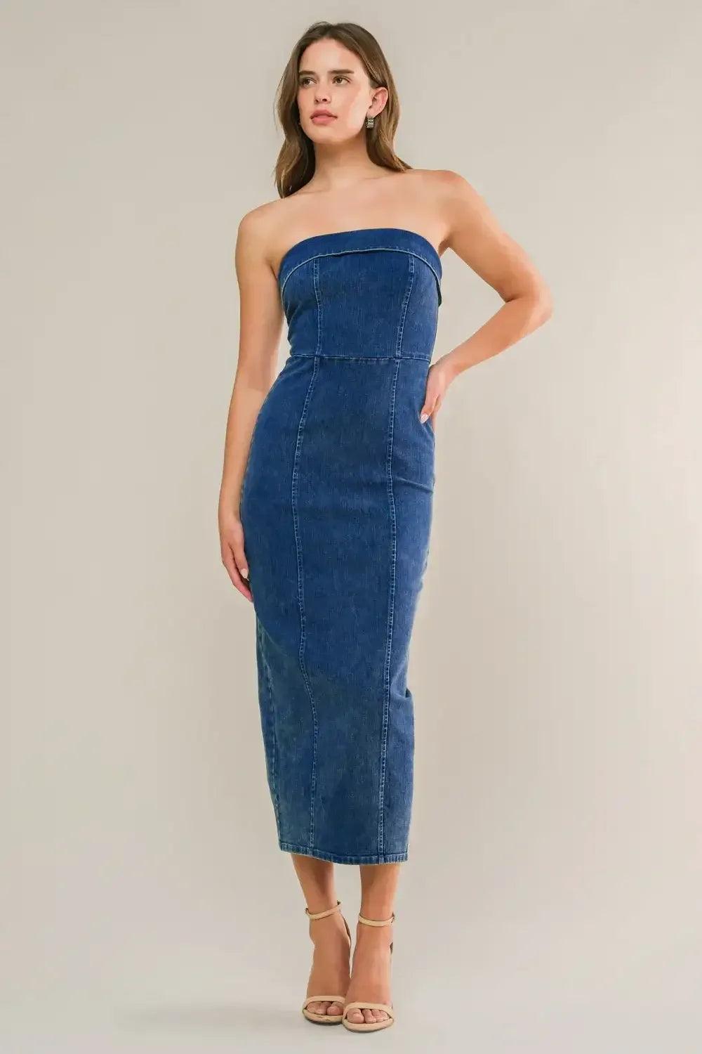 BLUE CRUSH STRAPLESS BODYCON DENIM MIDI DRESS