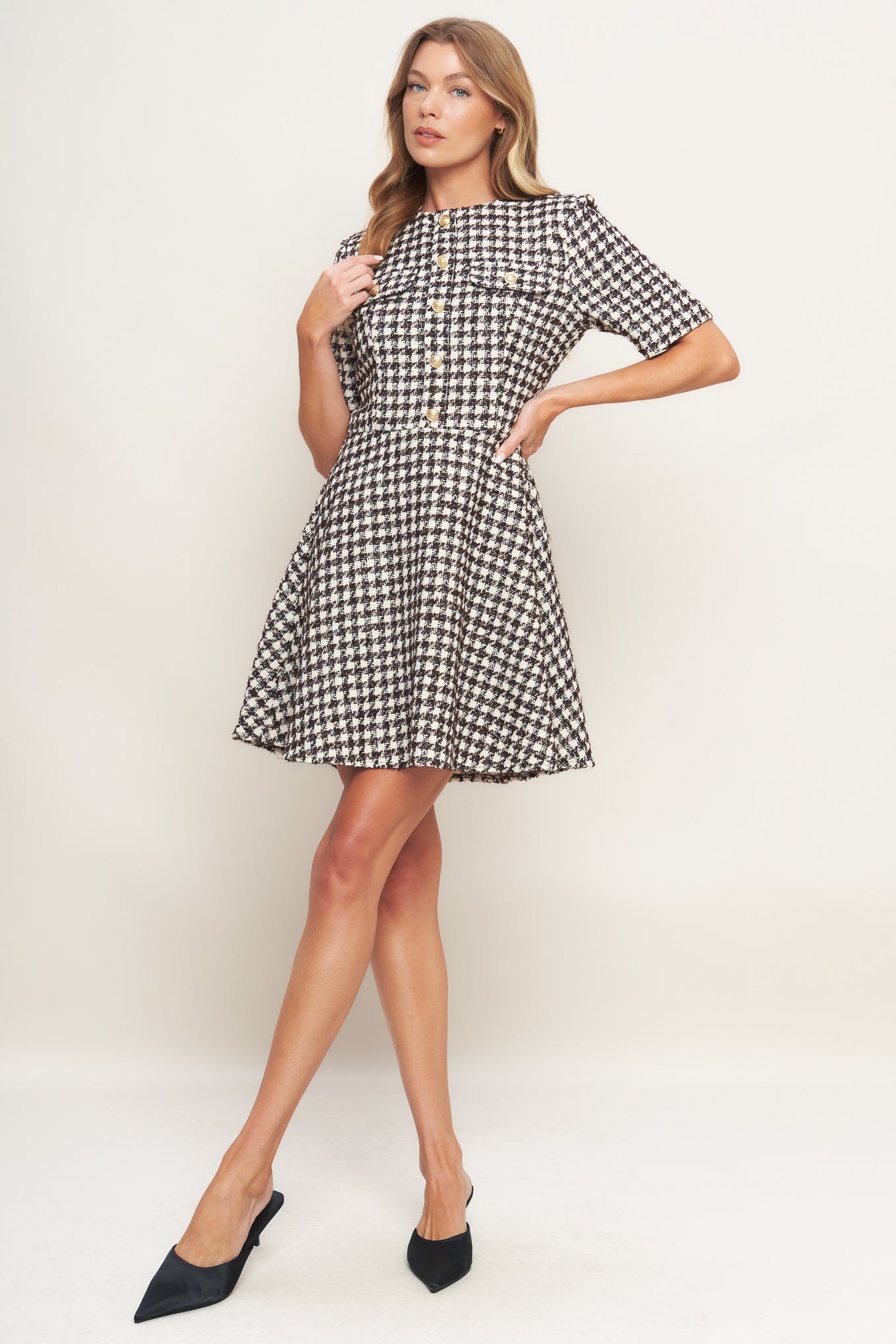 Lady Black Tie - Elegant Check Brown Tweed Mini Dress - Size M Lady Black Tie - Elegant Check Brown Tweed Mini Dress - Size M