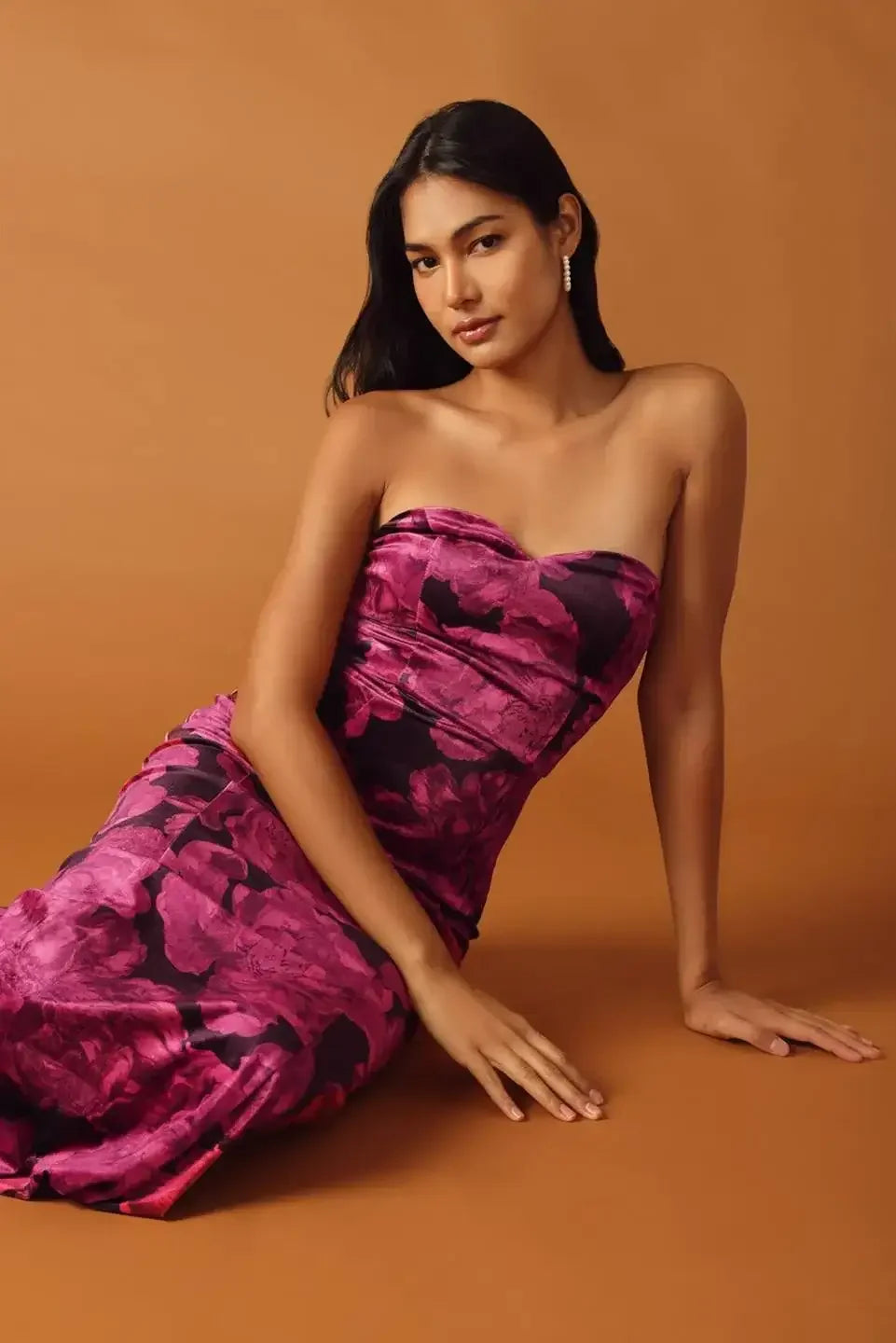 BERRY FLORAL STRAPLESS VELVET MAXI DRESS